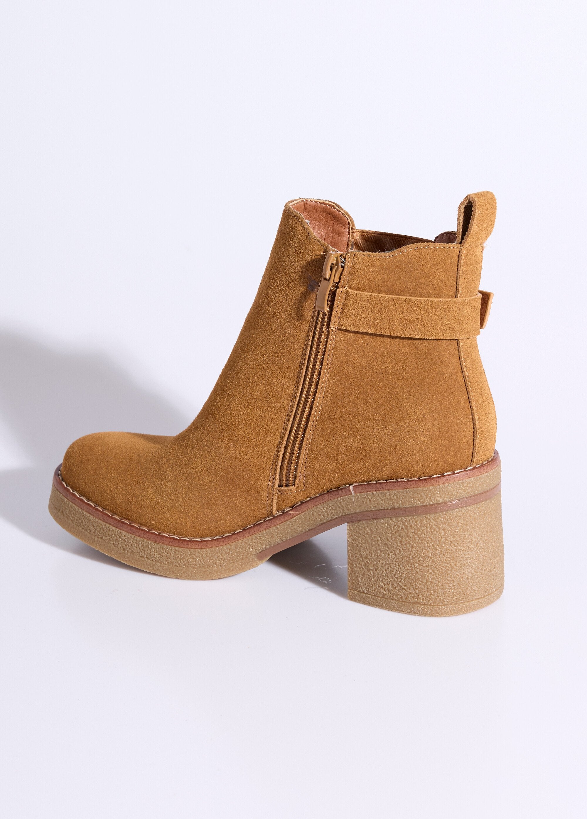 High-heeled_boots_with_crepe_soles_camel_DO1_slim