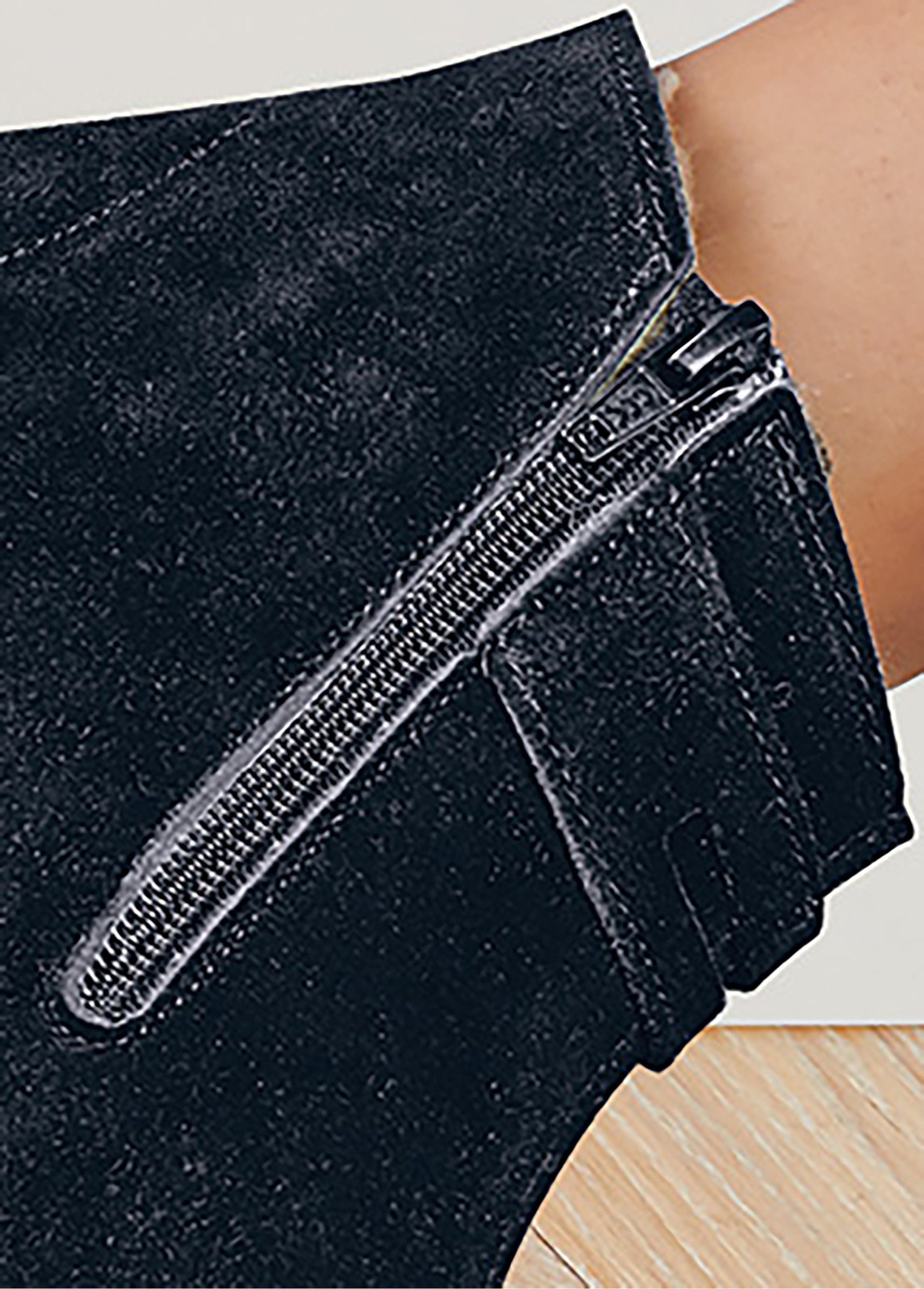 Pure_wool-lined_zipped_boots_Black_DE1_slim