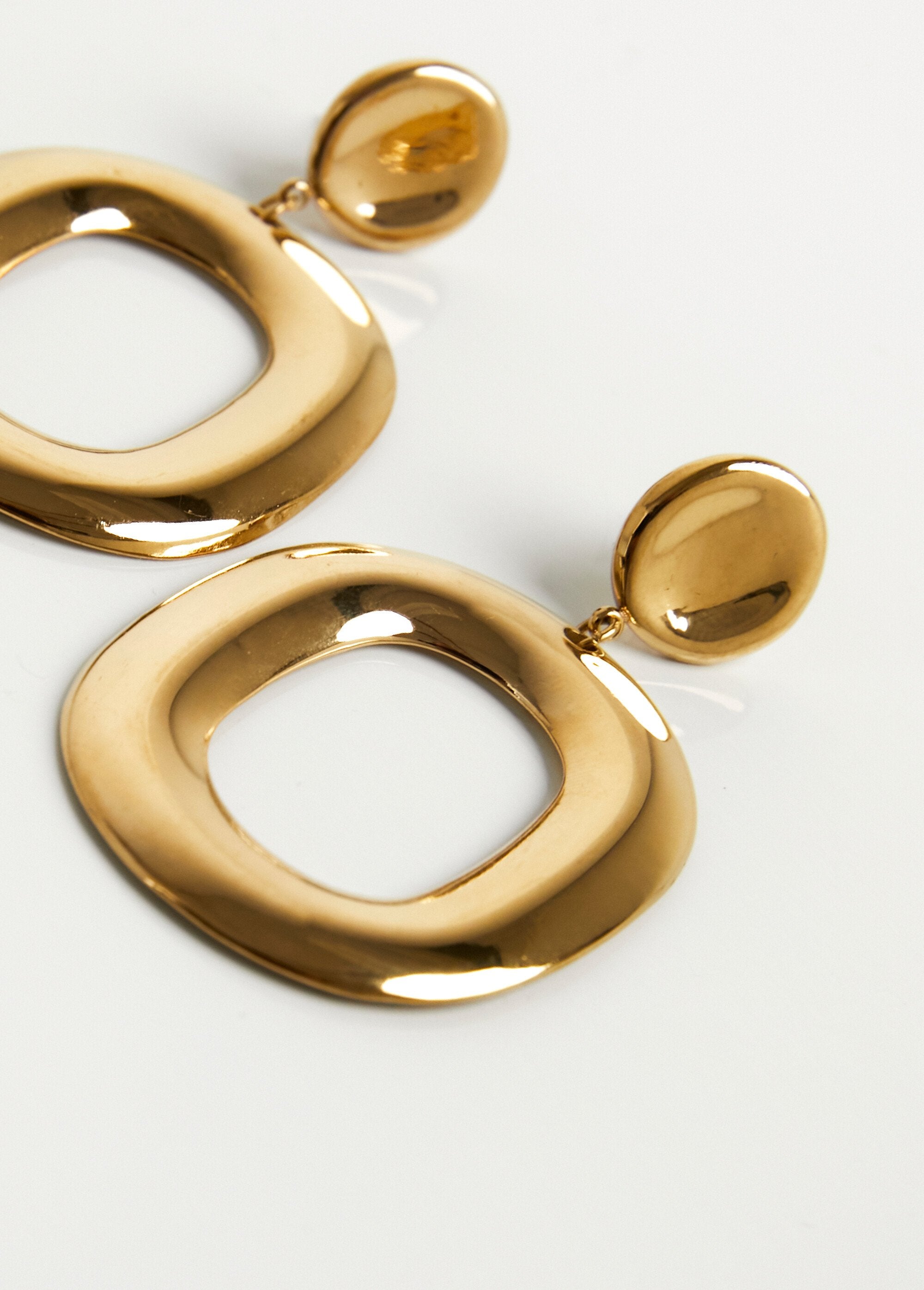 Hollow_oval_pendant_earrings_Golden_DE2_slim