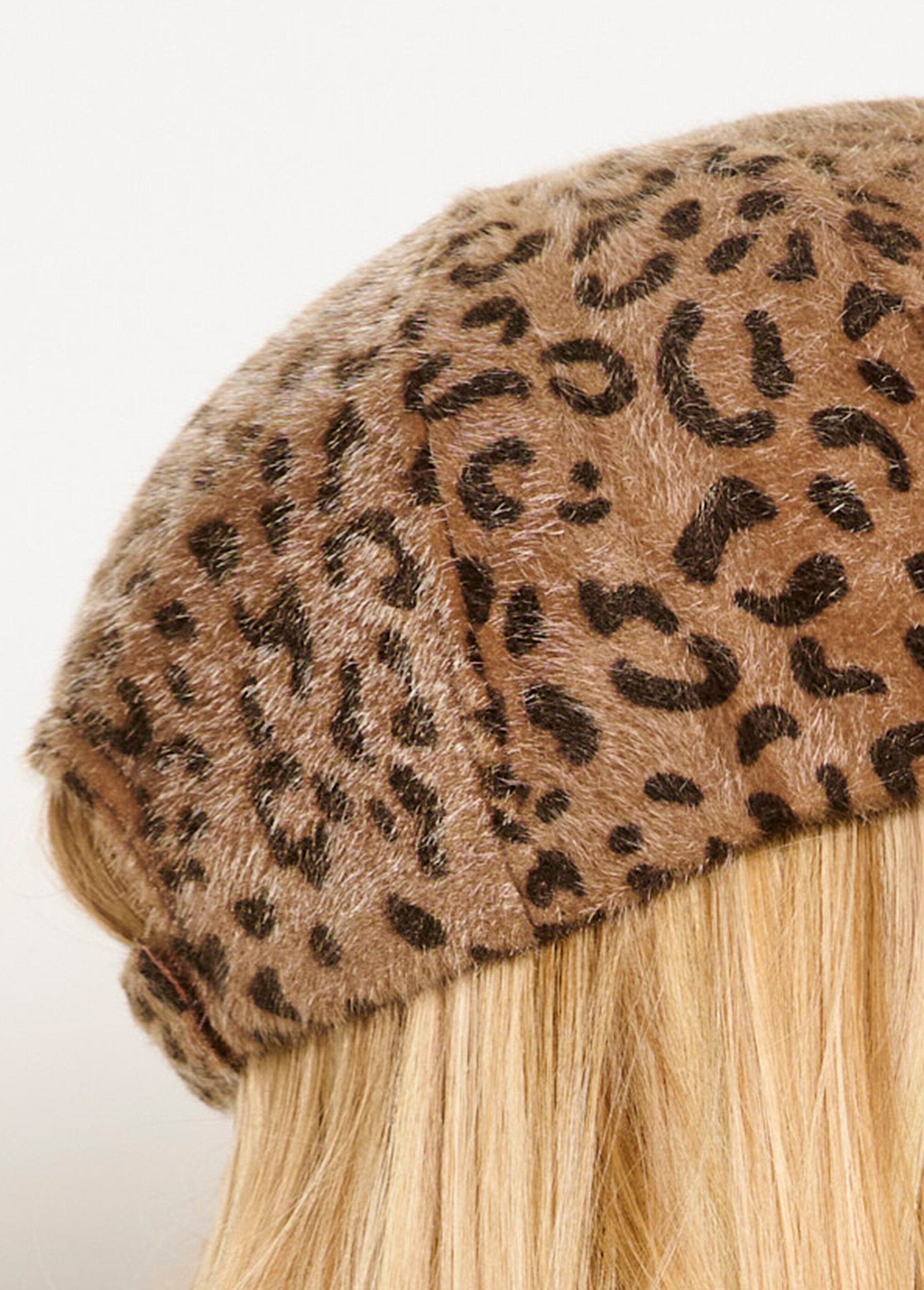 Leopard_faux_fur_cap_Leopard_DE1_slim