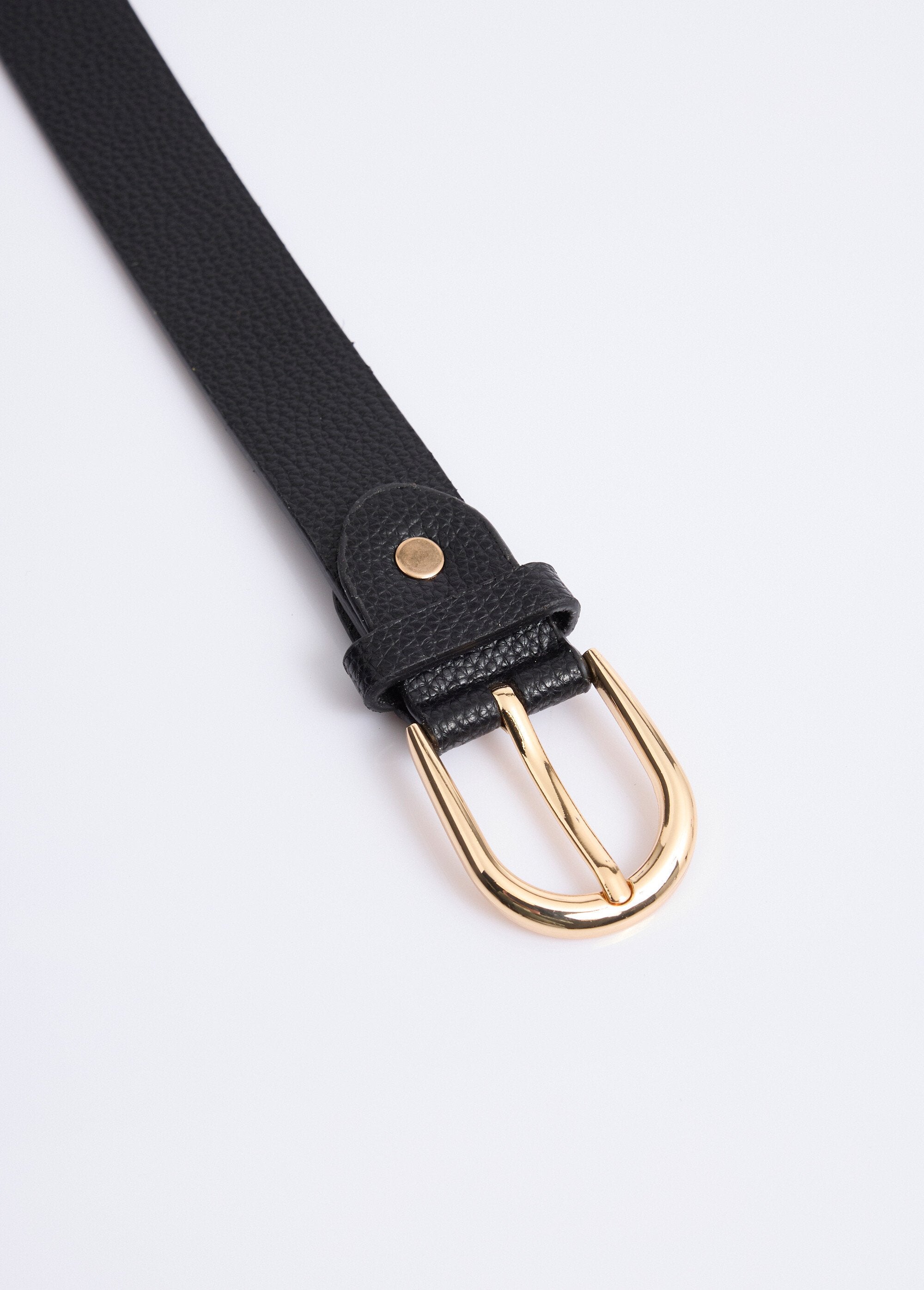 Grained_faux_leather_belt_Black_DE1_slim