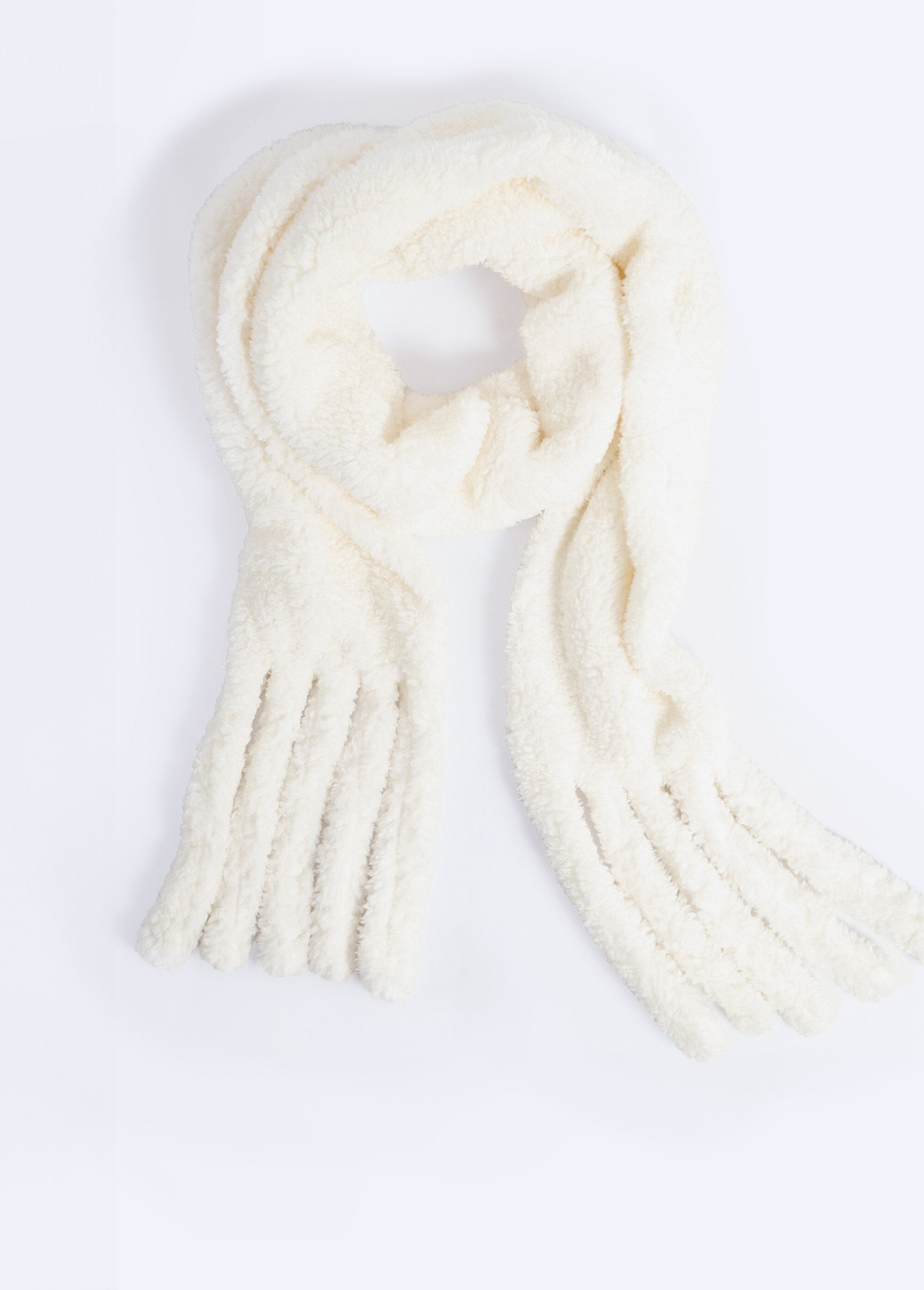Warm_scarf,_plain_sherpa-style_fleece_White_AP1_slim