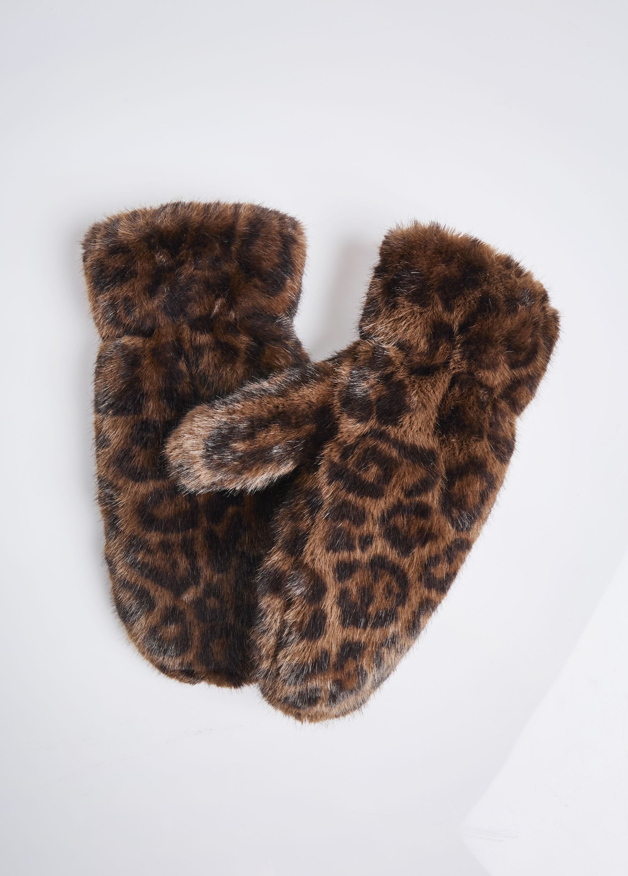 Leopard_print_faux_fur_mittens_Leopard_DE1_slim