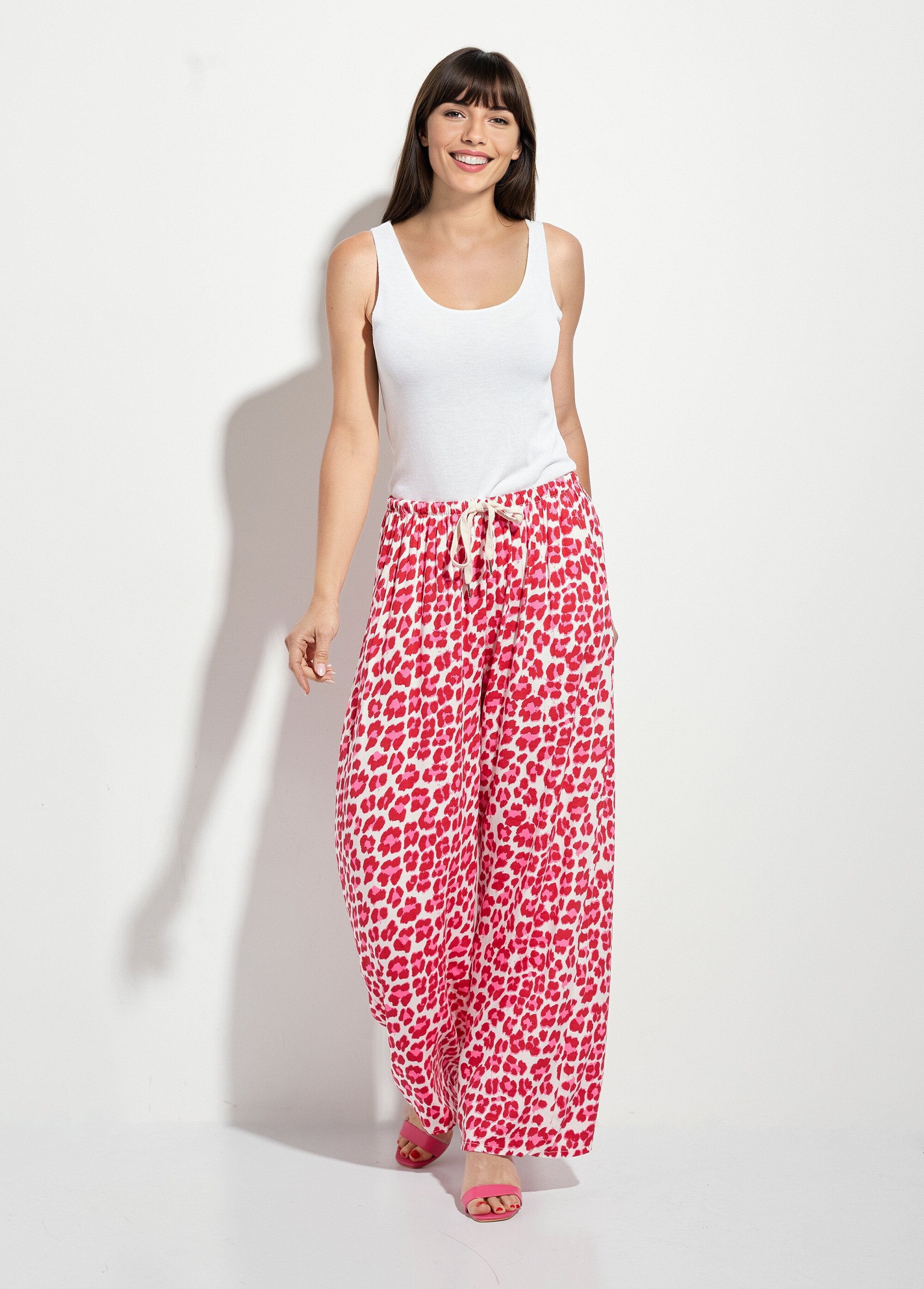 Wide-legged_pants_with_neon_leopard_pattern_Fuschia_and_red_SF1_slim