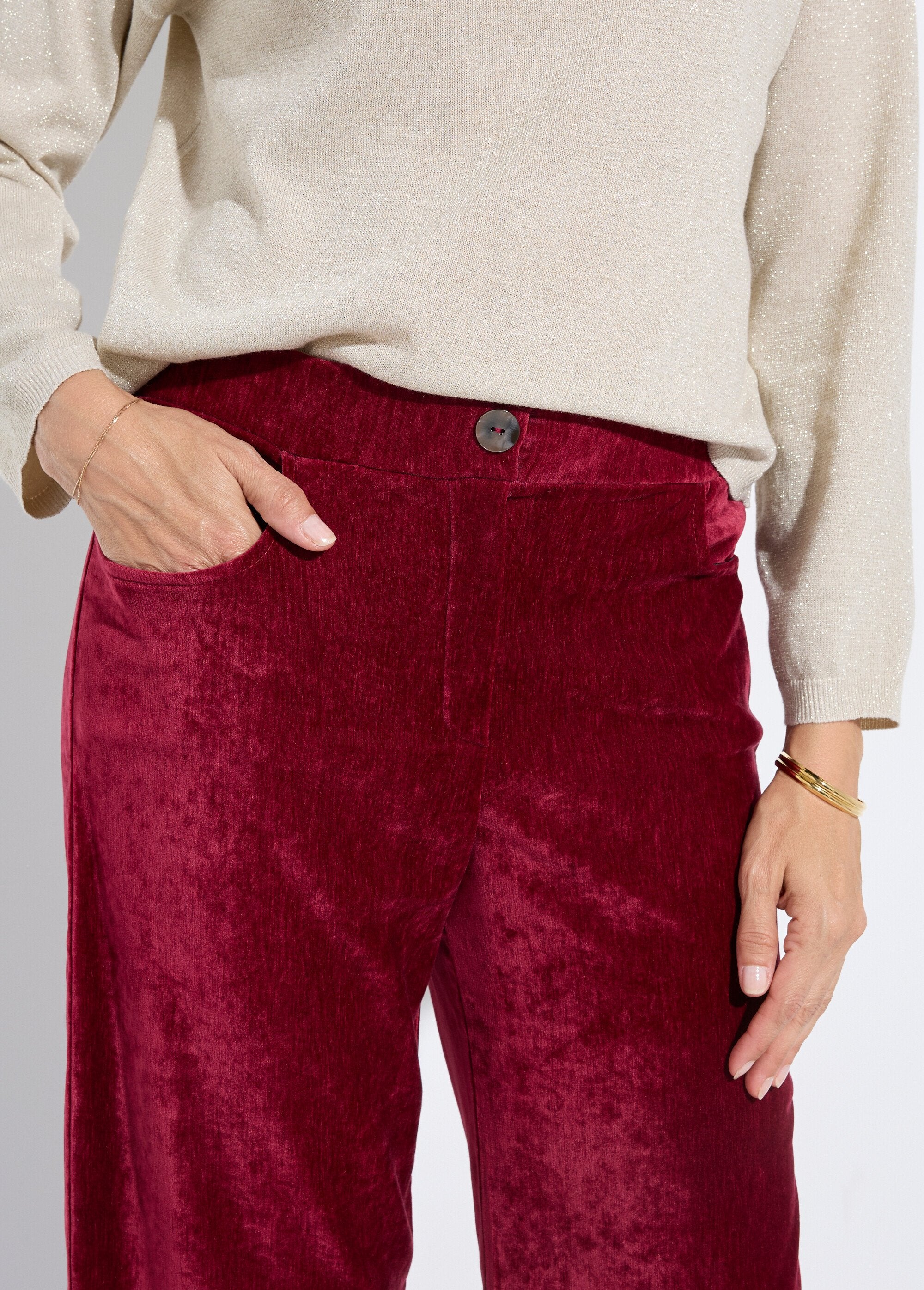 Wide_elasticated_trousers_in_short_velvet_Bordeaux_DE1_slim