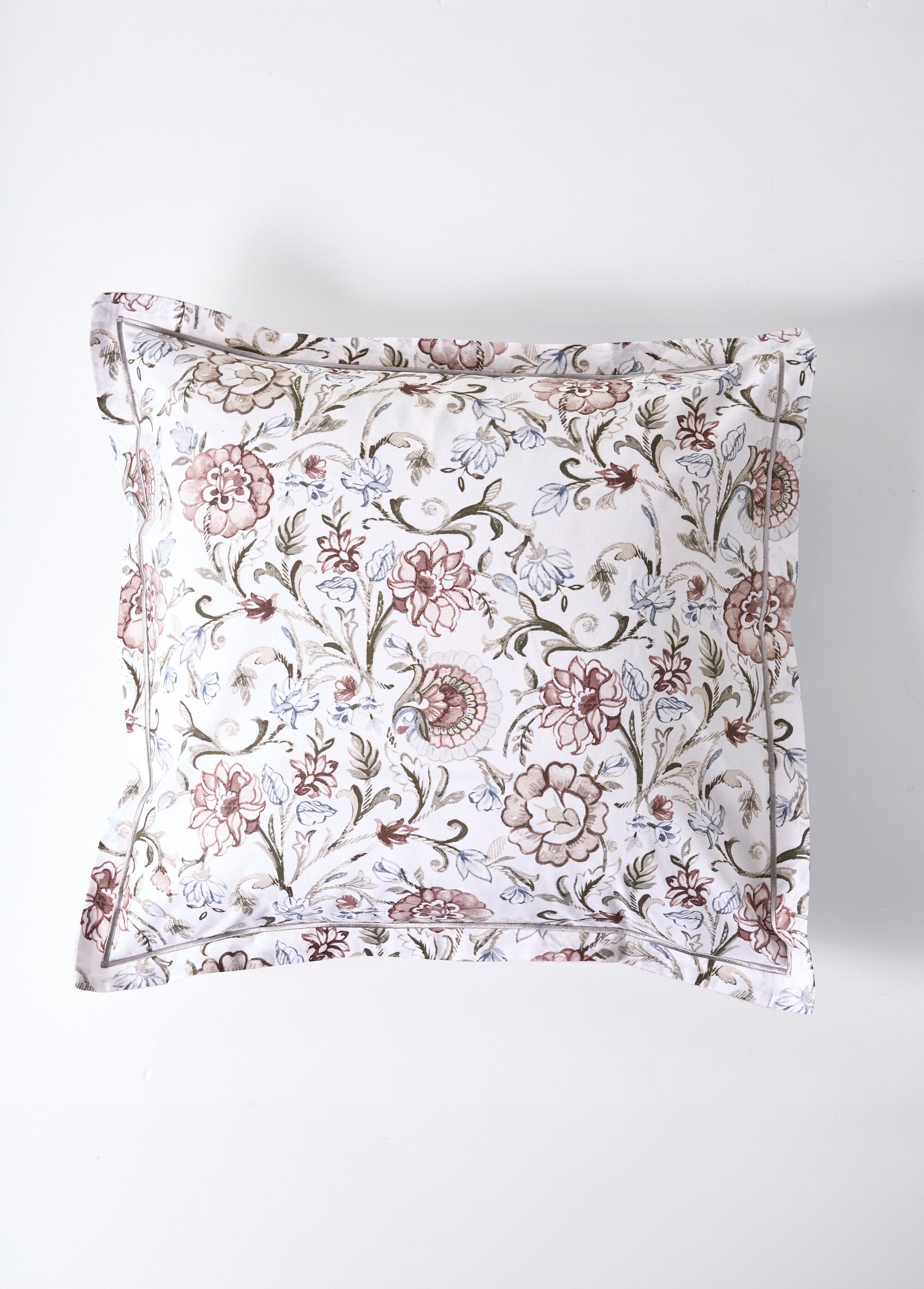 Camellias_3-Piece_Duvet_Cover_Set_Gray_DE4_slim