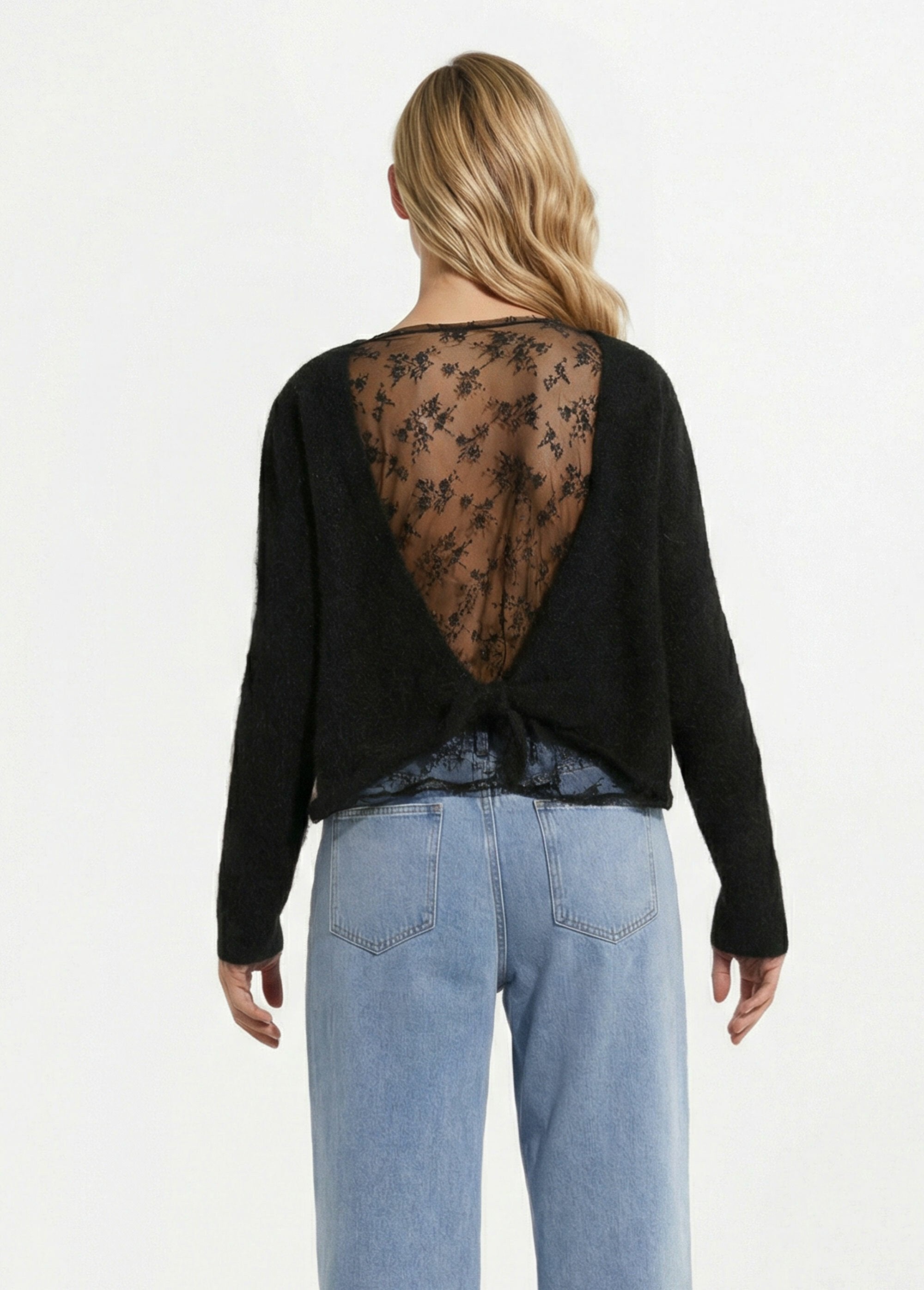 Wool_sweater_with_lace_back_detail_Black_DO1_slim