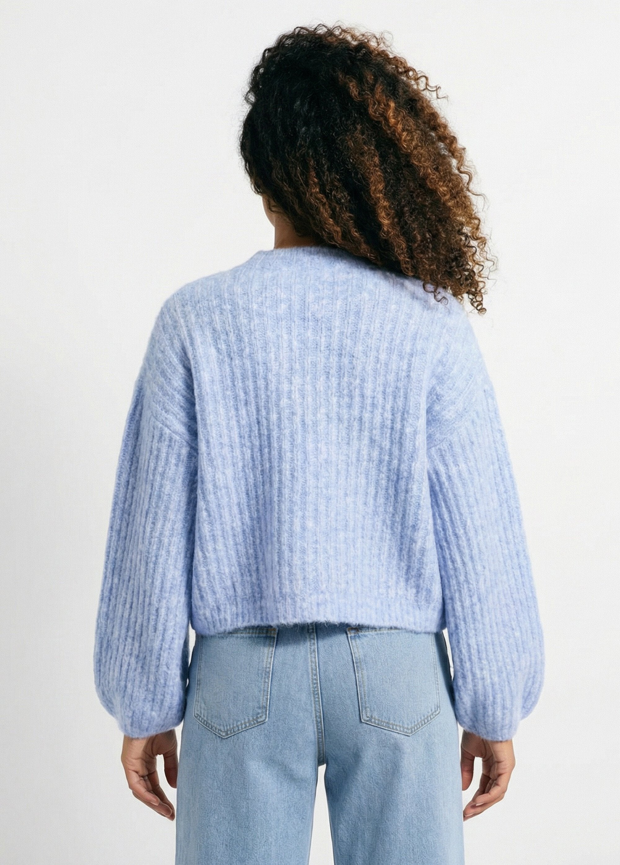 Loose_knit_sweater_with_puff_sleeves_Blue_DO1_slim
