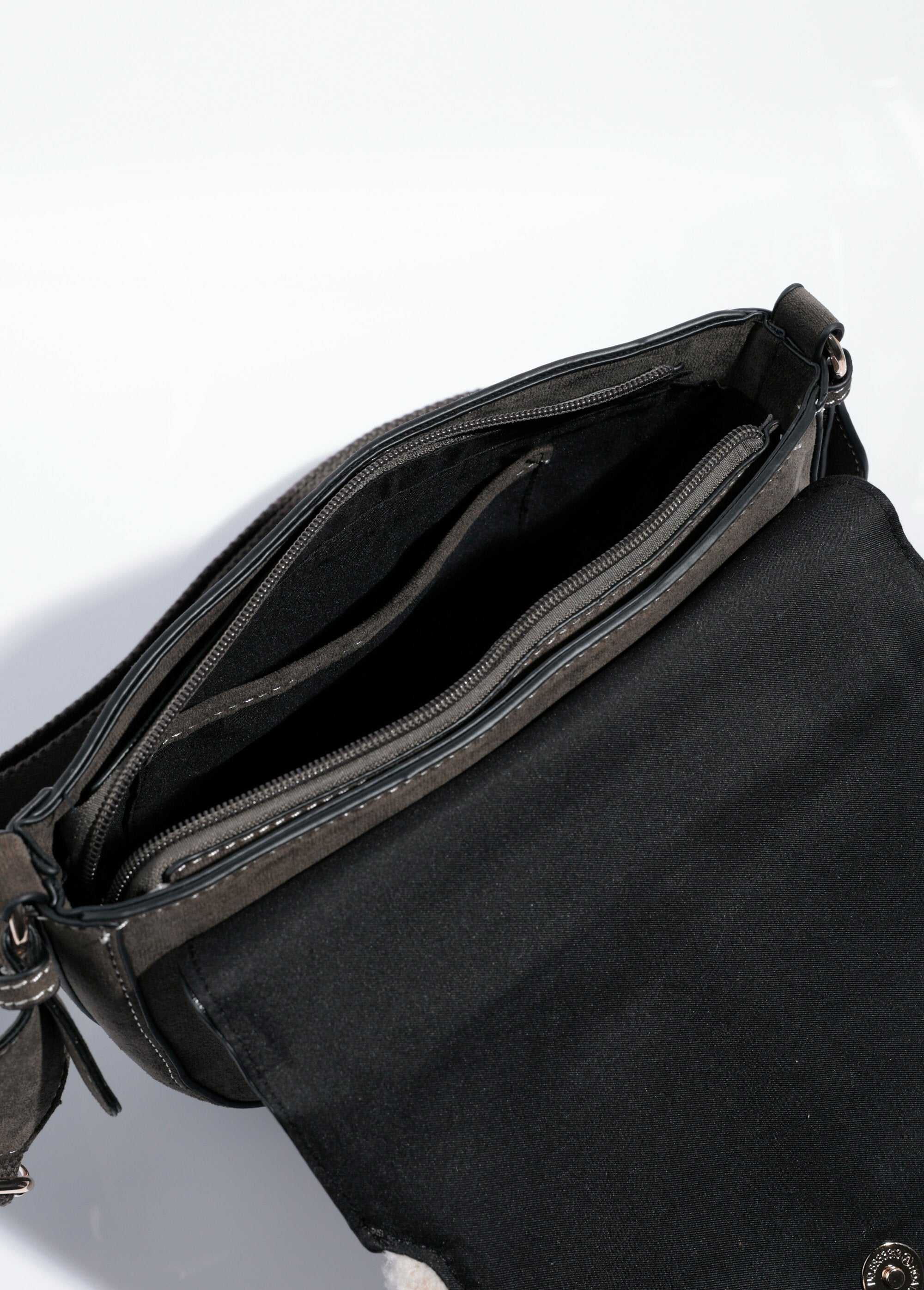 Suede_and_fur_half-moon_handbag_Khaki_DE1_slim