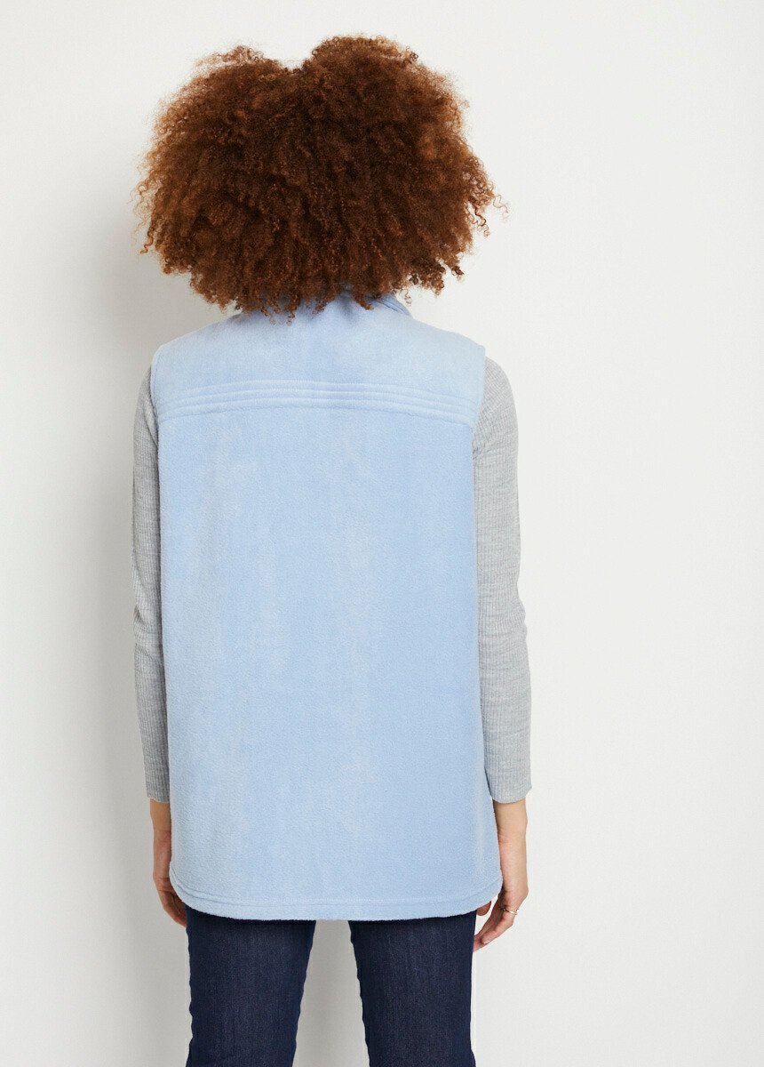 Zipped_sleeveless_fleece_jacket_Sky_blue_DO1_slim