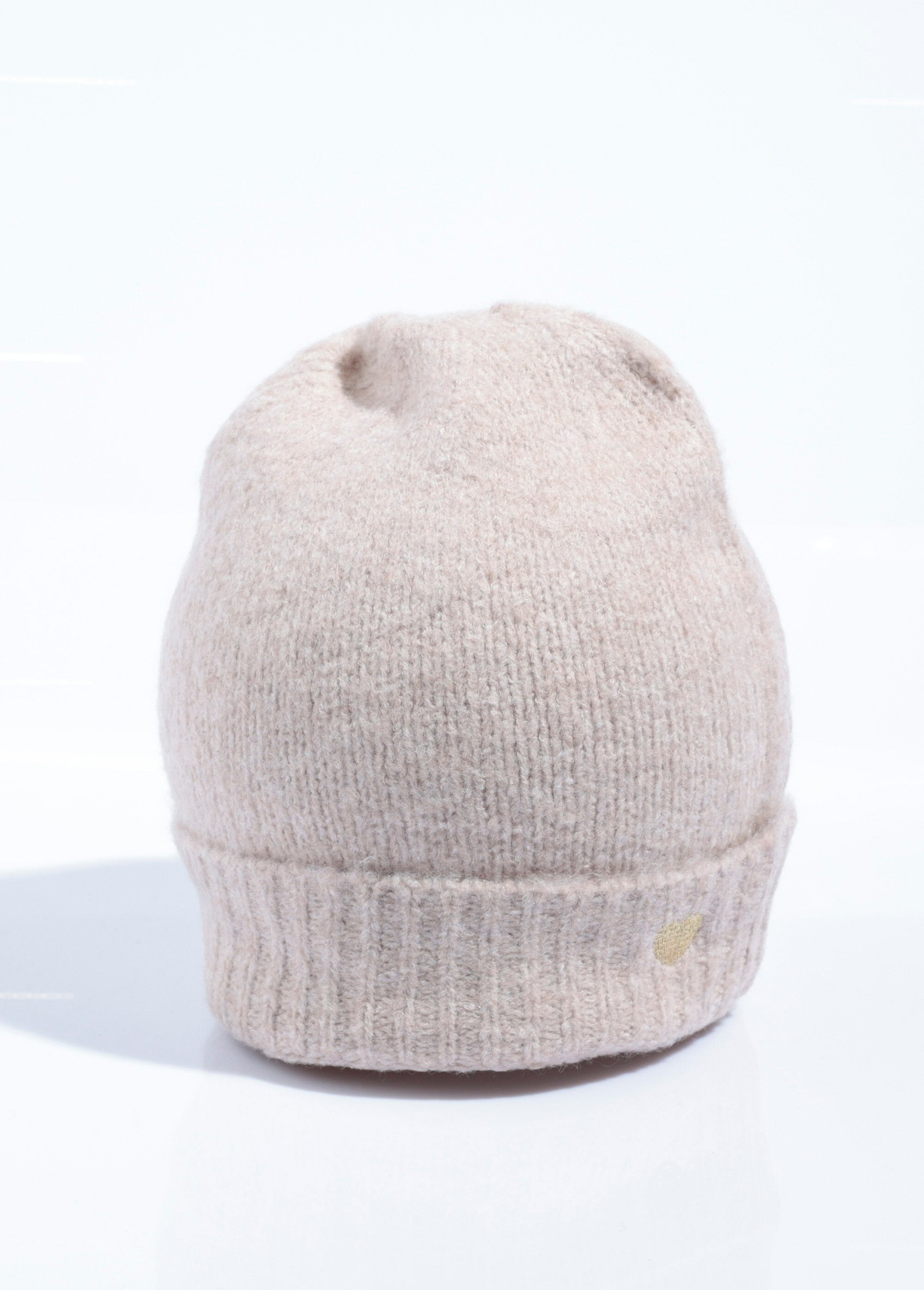 Warm_wool_hat_with_heart_embroidery_Beige_china_FA1_slim