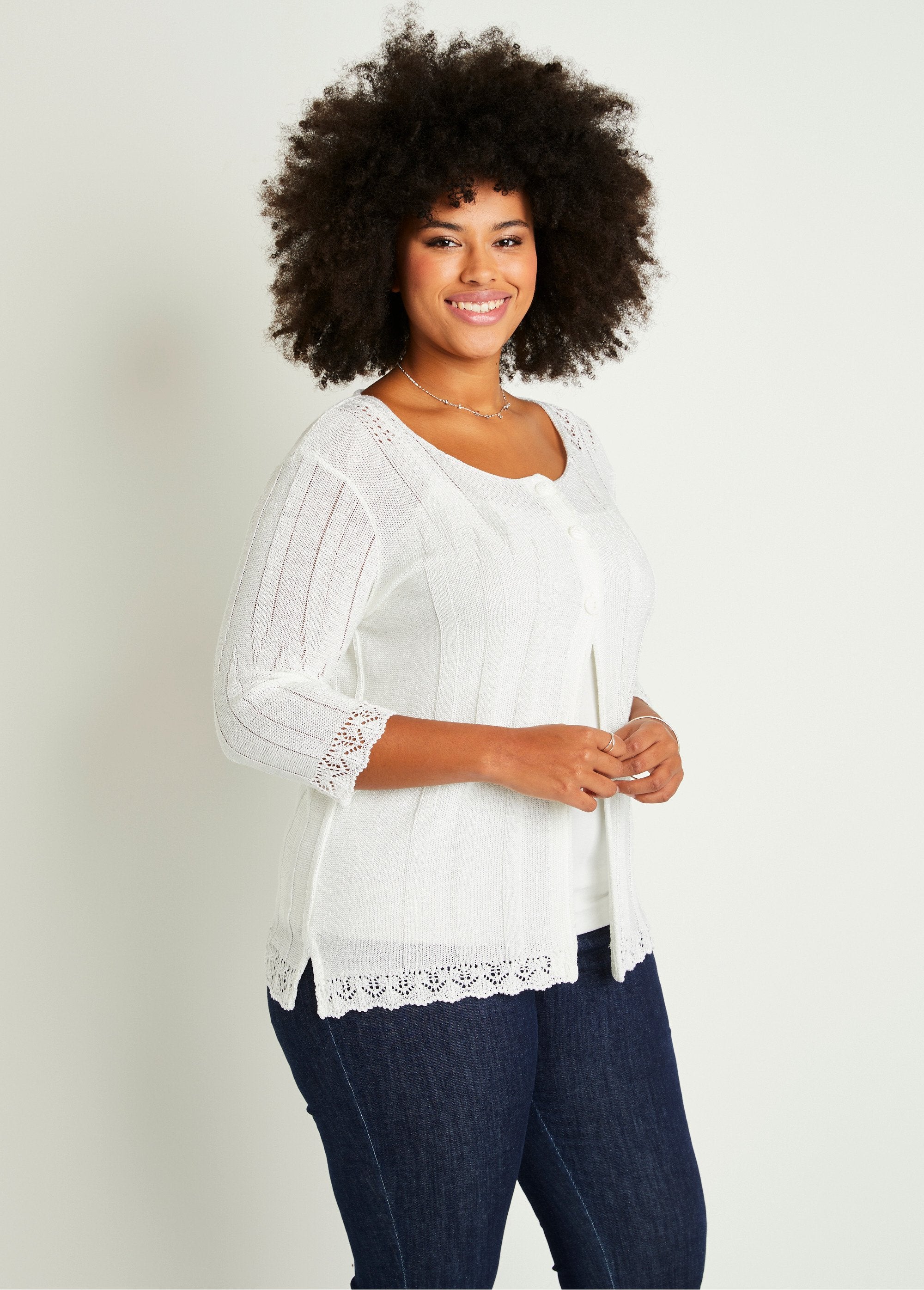 Long_openwork_buttoned_cardigan_White_FA1_curvy