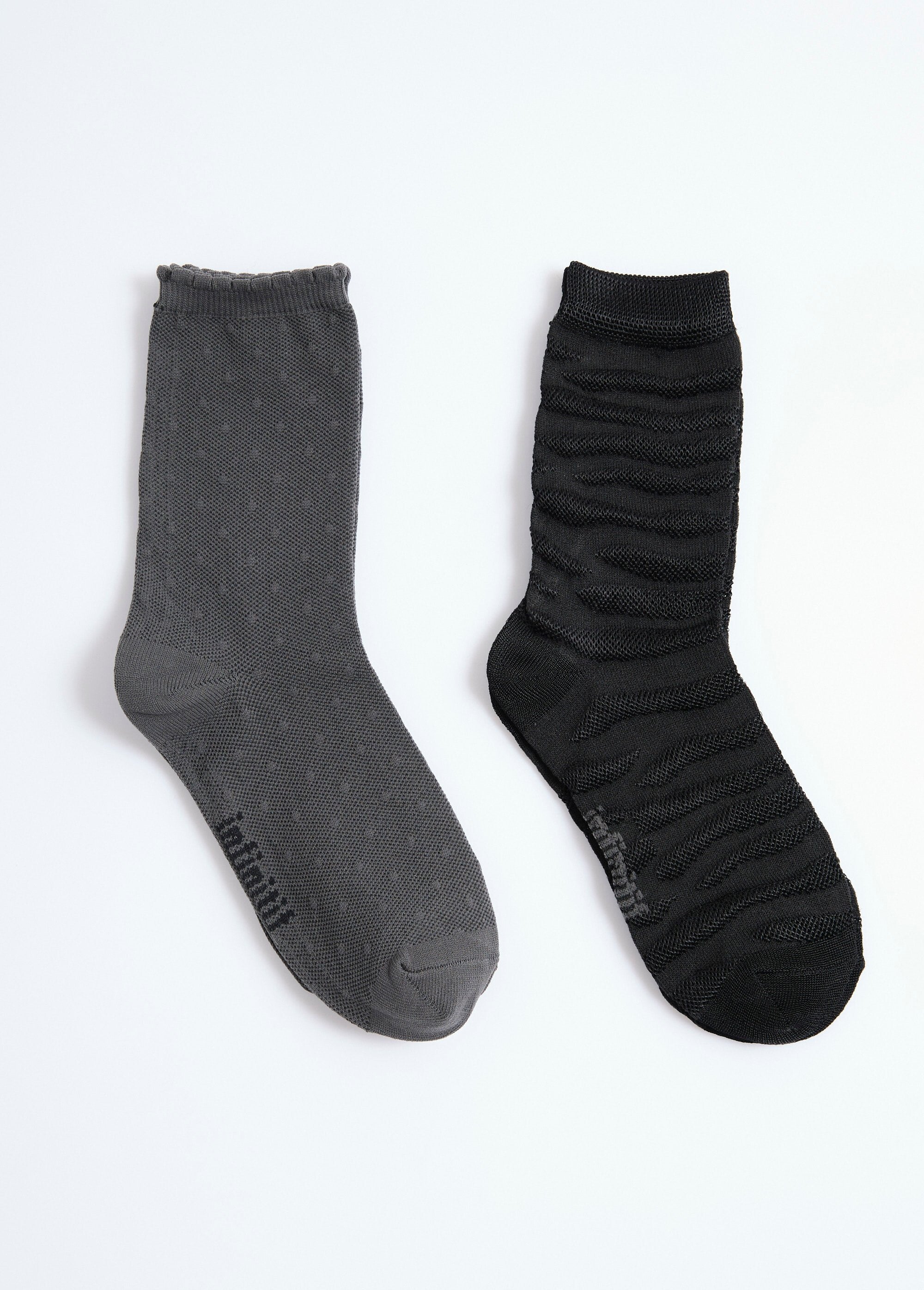 Chaussettes_fines_avec_motifs_assortis_Noir_et_gris_DE1_slim