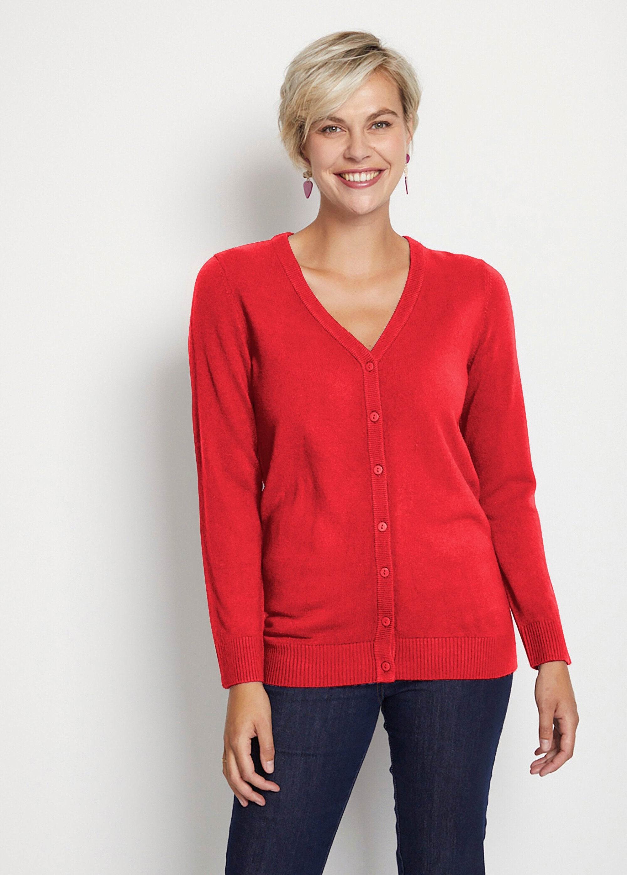 Mid-length_soft_knit_buttoned_cardigan_Red_FA1_slim