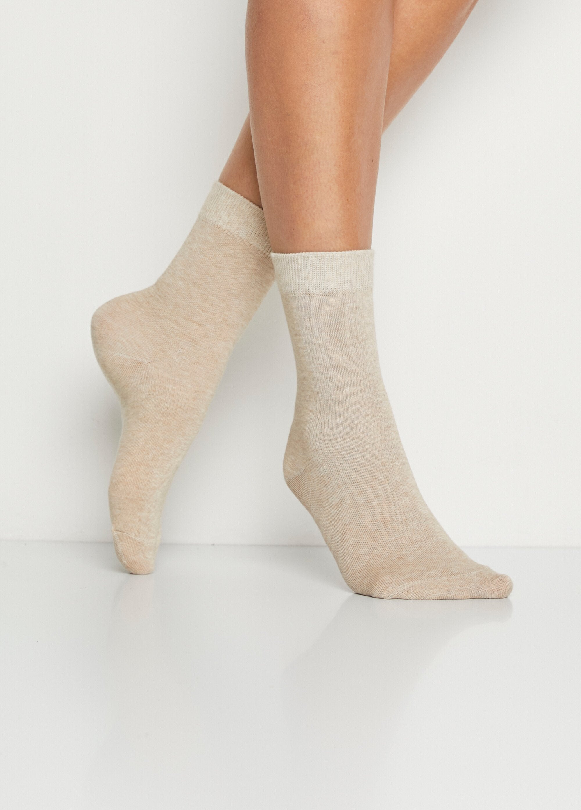 Assorted_socks,_pack_of_7_pairs_Assorted_beige_lot_7_FA1_slim