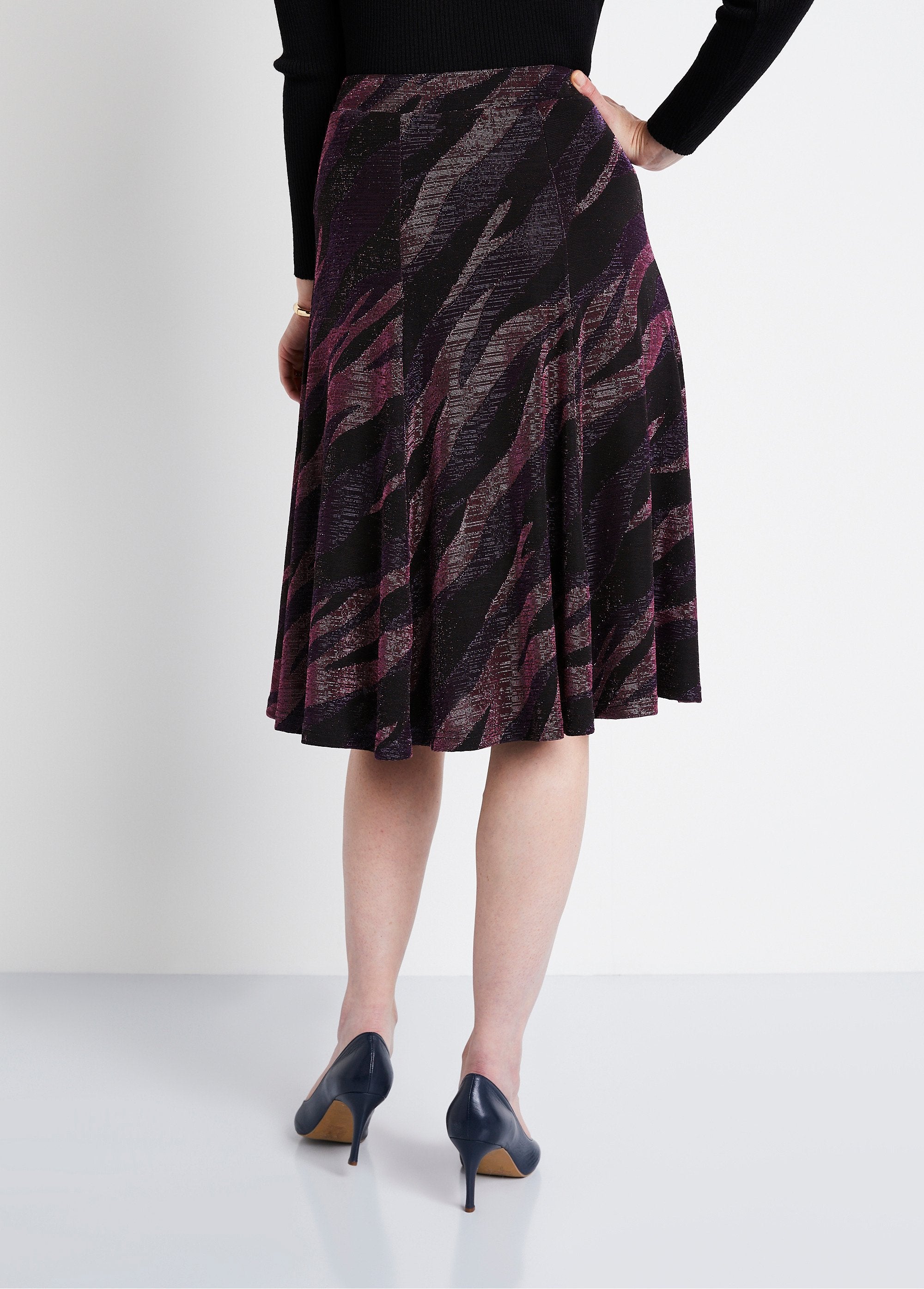 Shiny_knit_mid-length_flared_skirt_Pink_and_purple_DO1_slim