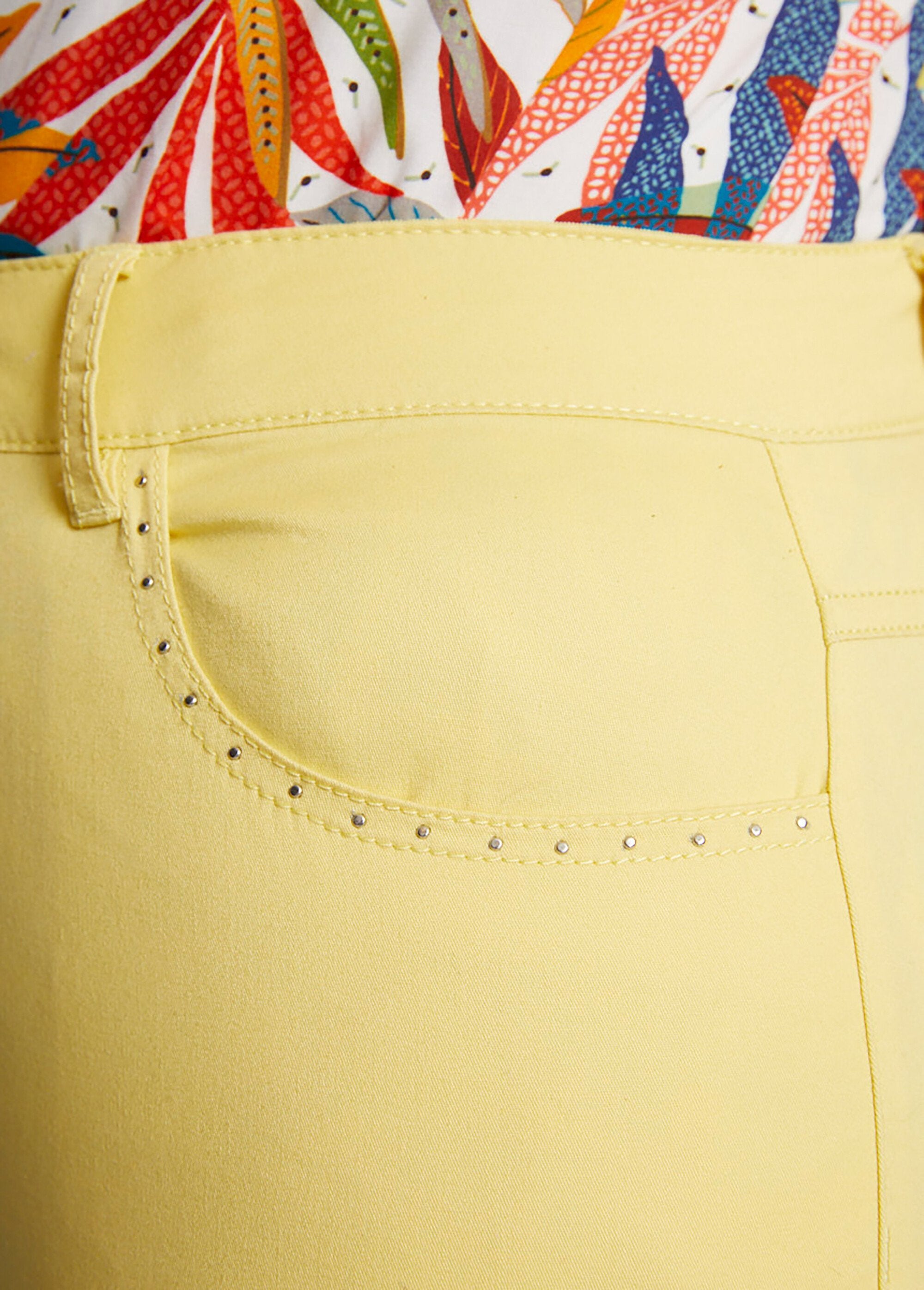 Cropped_pants_with_elasticated_belt_and_5_pockets_YELLOW_DE2_curvy