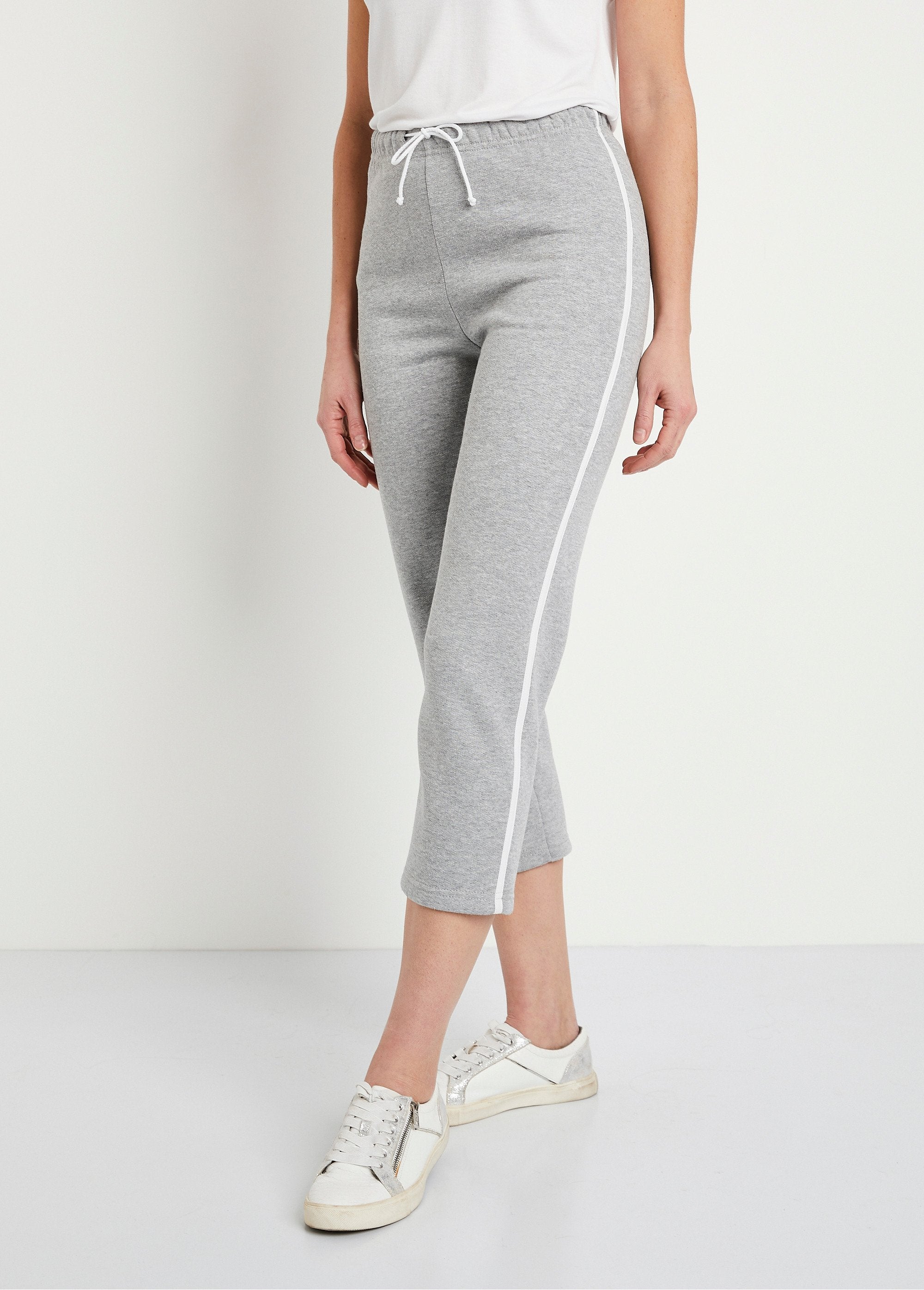 Cropped_lounge_pants_with_side_stripes_Heather_gray_FA1_slim