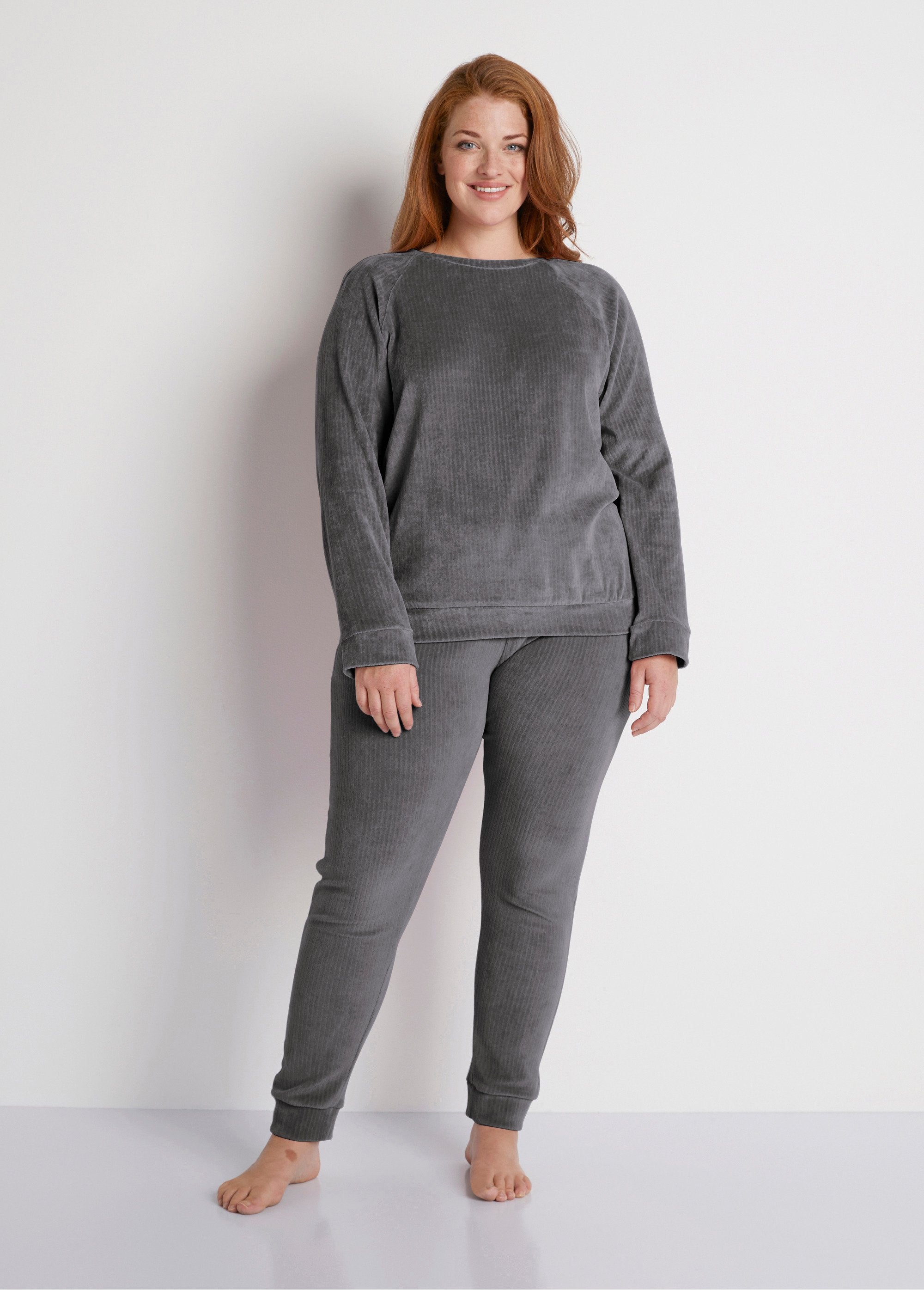 Corduroy_pajama_pants_Charcoal_grey_SF1_curvy