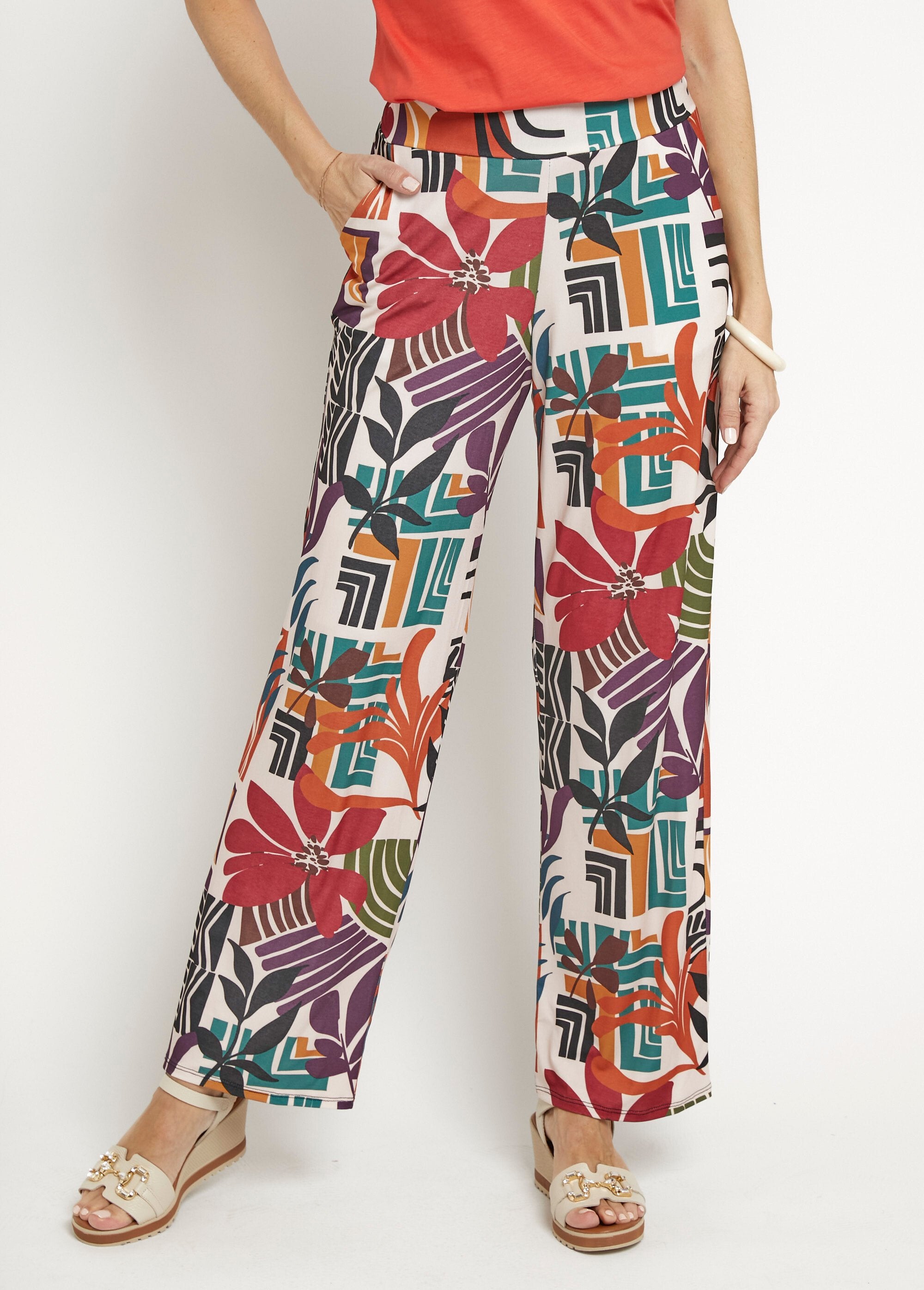 Stretch_fluid_pants,_graphic_floral_Beige_print_FA1_slim