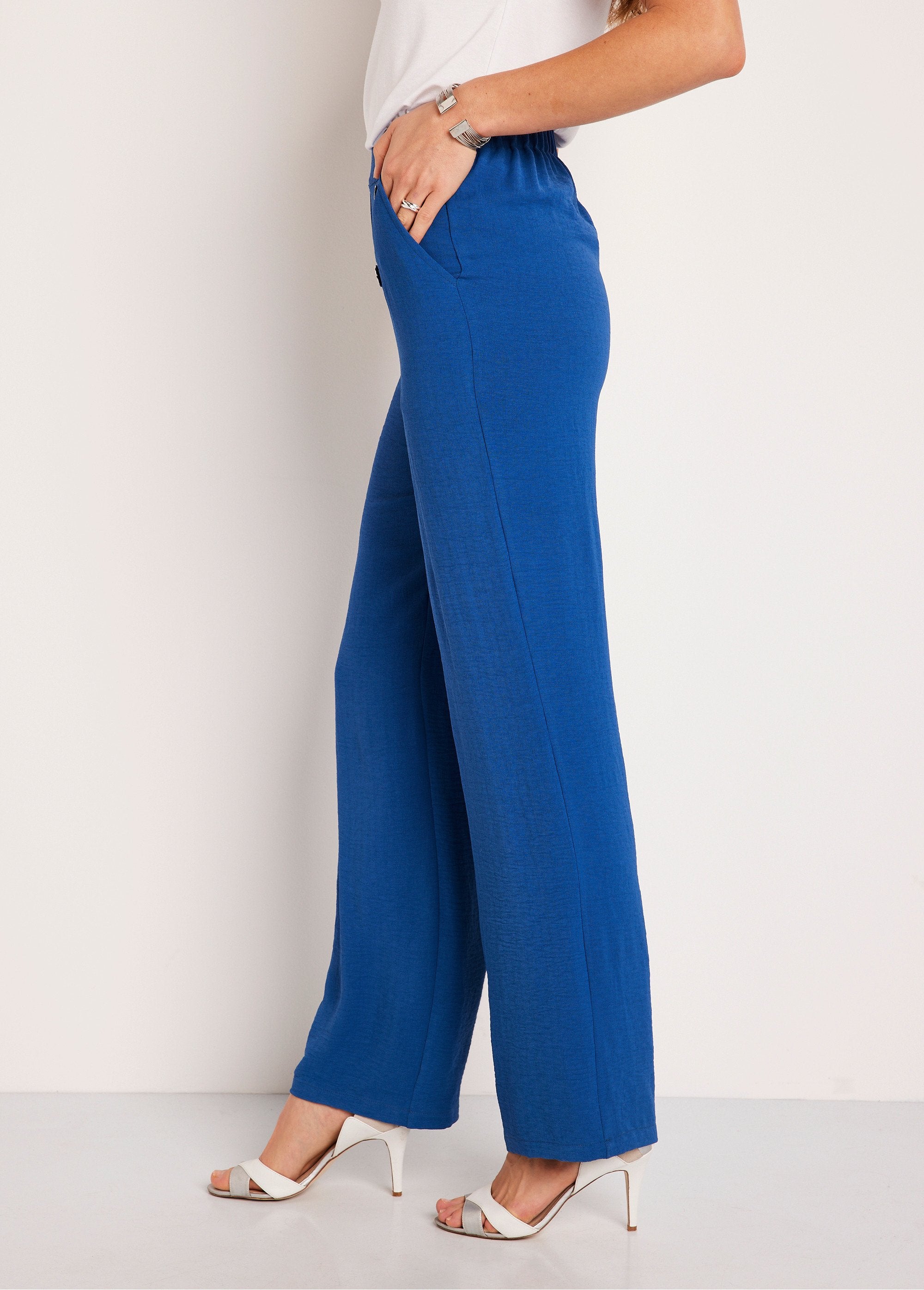 Wide_flowing_pants_with_elasticated_waist_Blue_DR1_slim