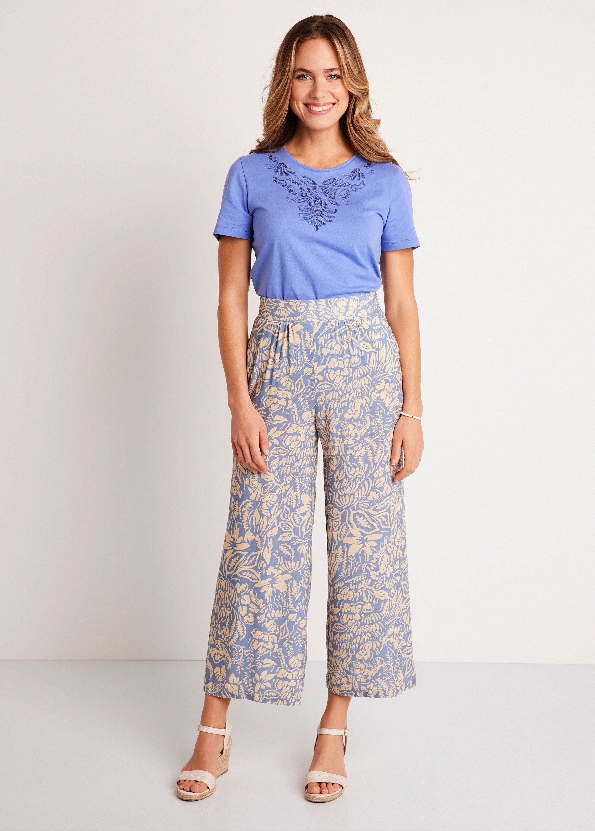 Wide_floral_or_plain_elasticated_waist_pants_Blue_and_ecru_SF1_slim