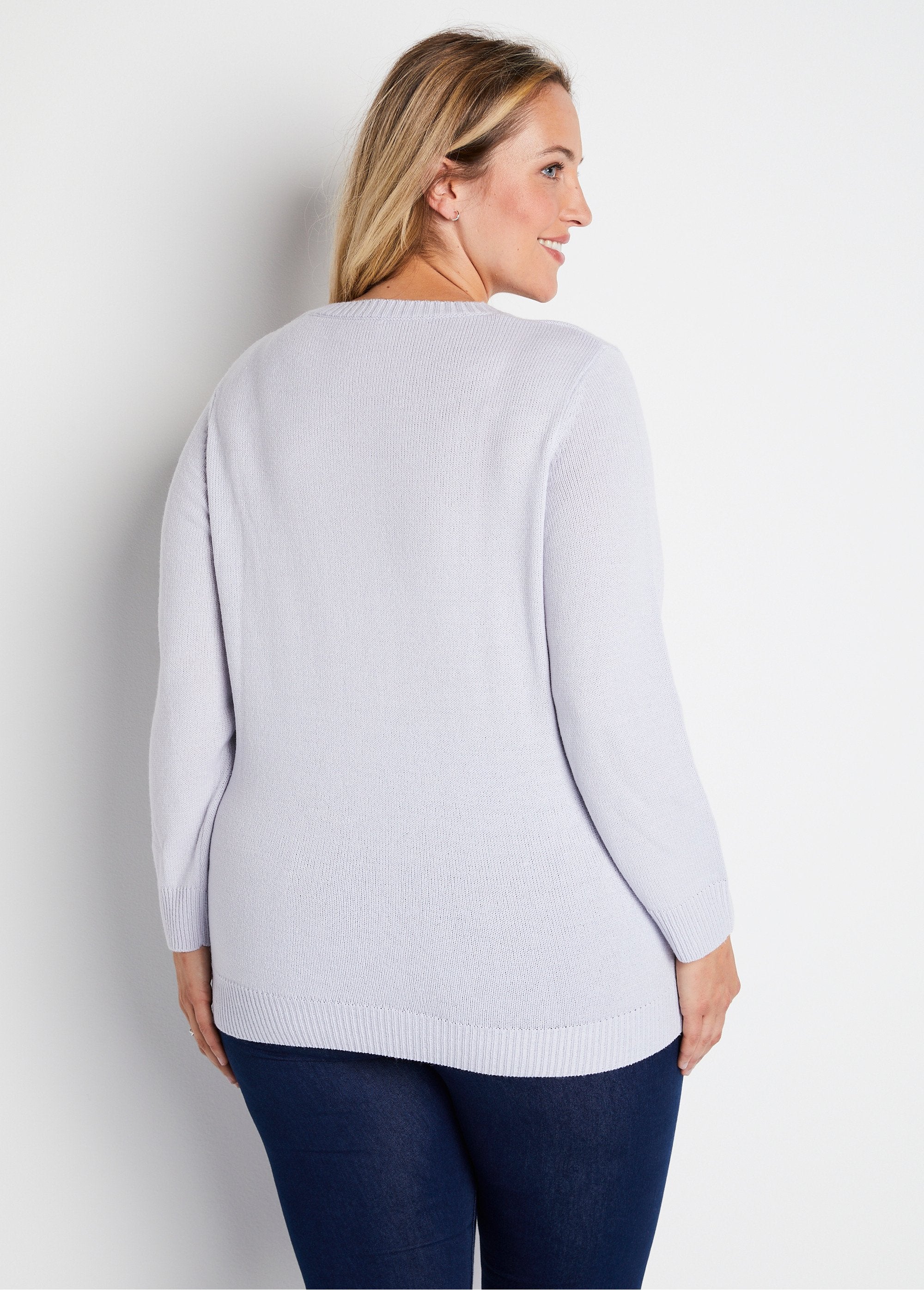 Soft_plain_embroidered_openwork_round_neck_sweater_Money_DO1_curvy