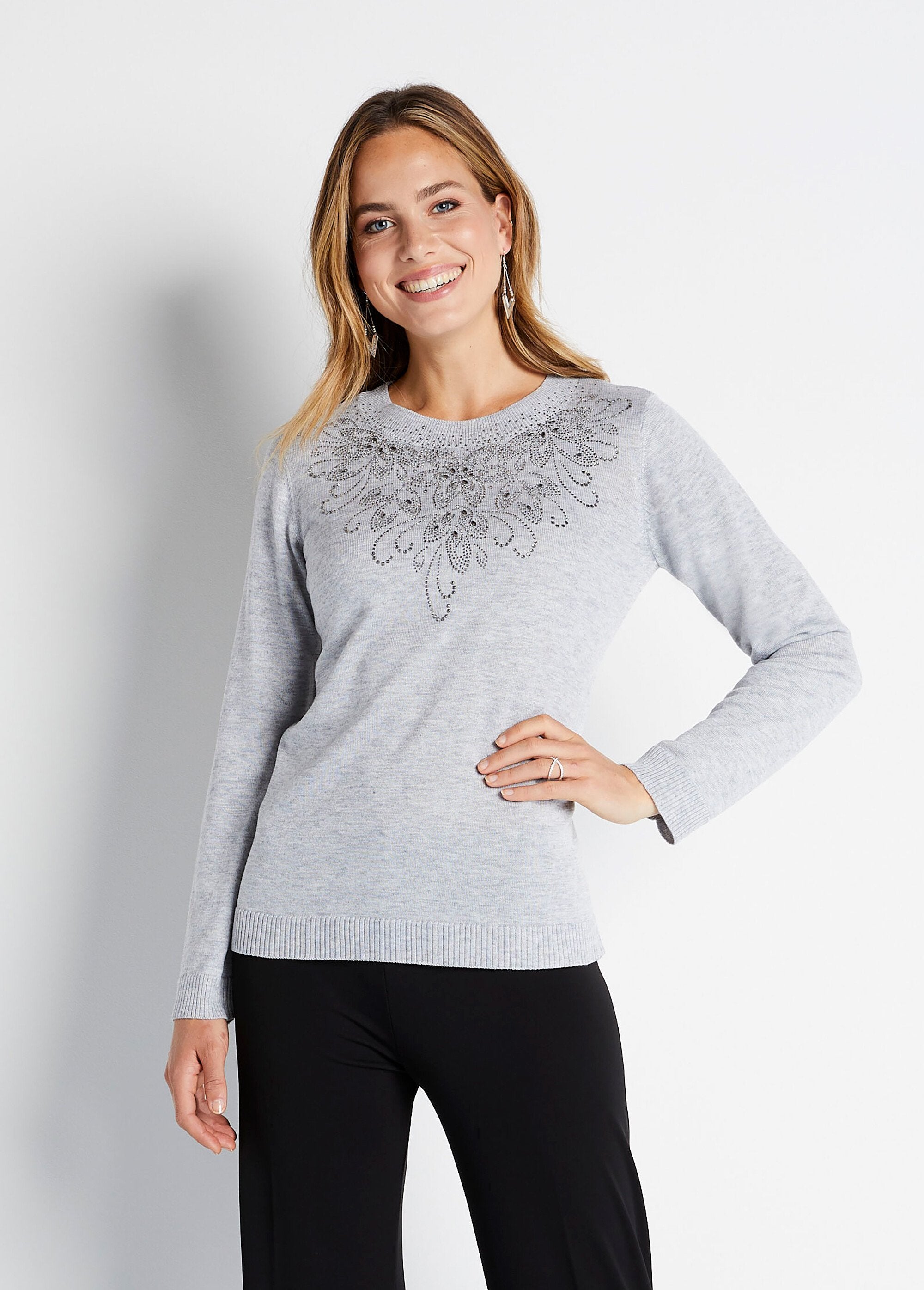 Soft_rhinestone_sweater_with_high_collar_Money_FA1_slim