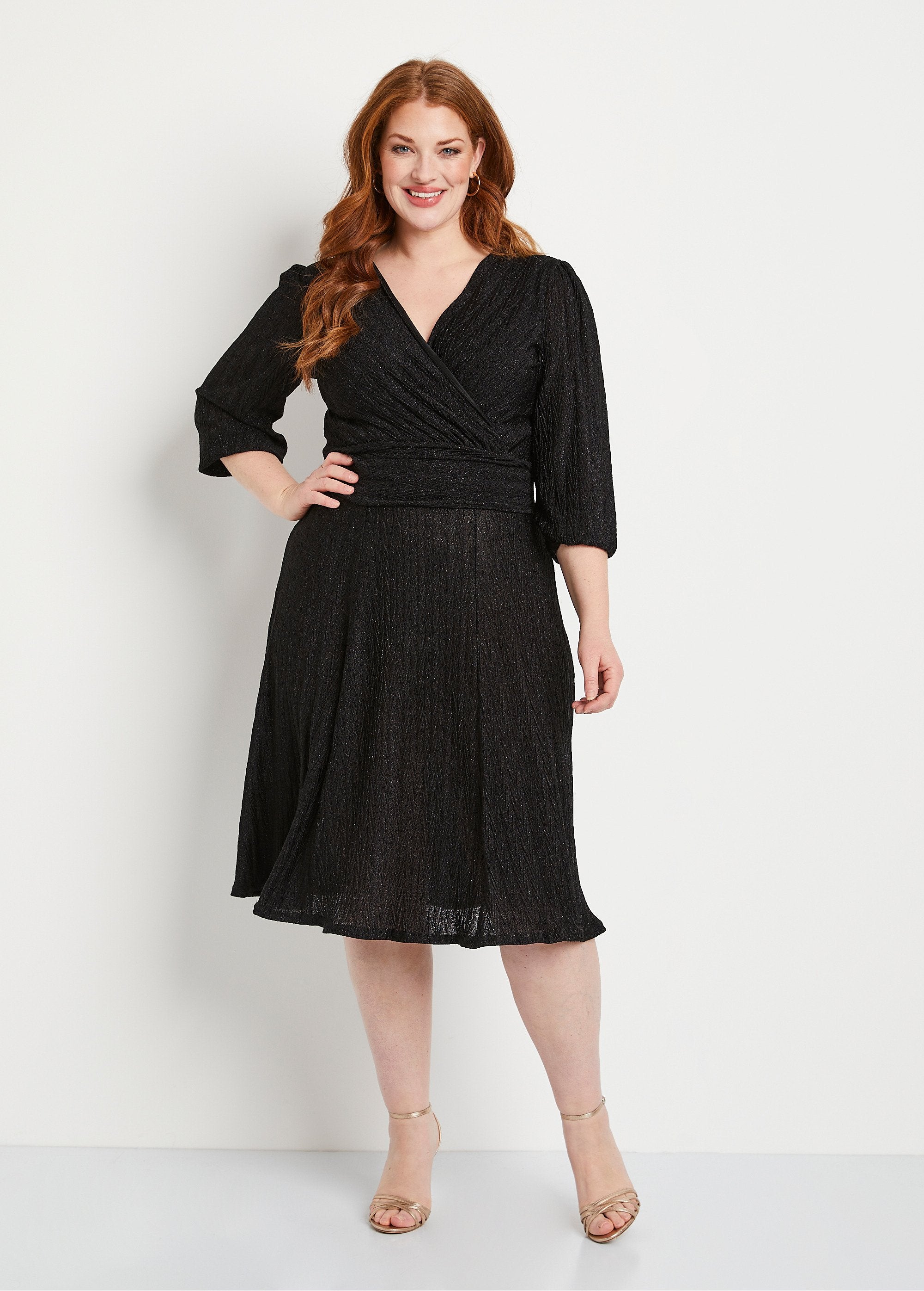 Short_sequined_wrap_dress_Black_FA1_curvy