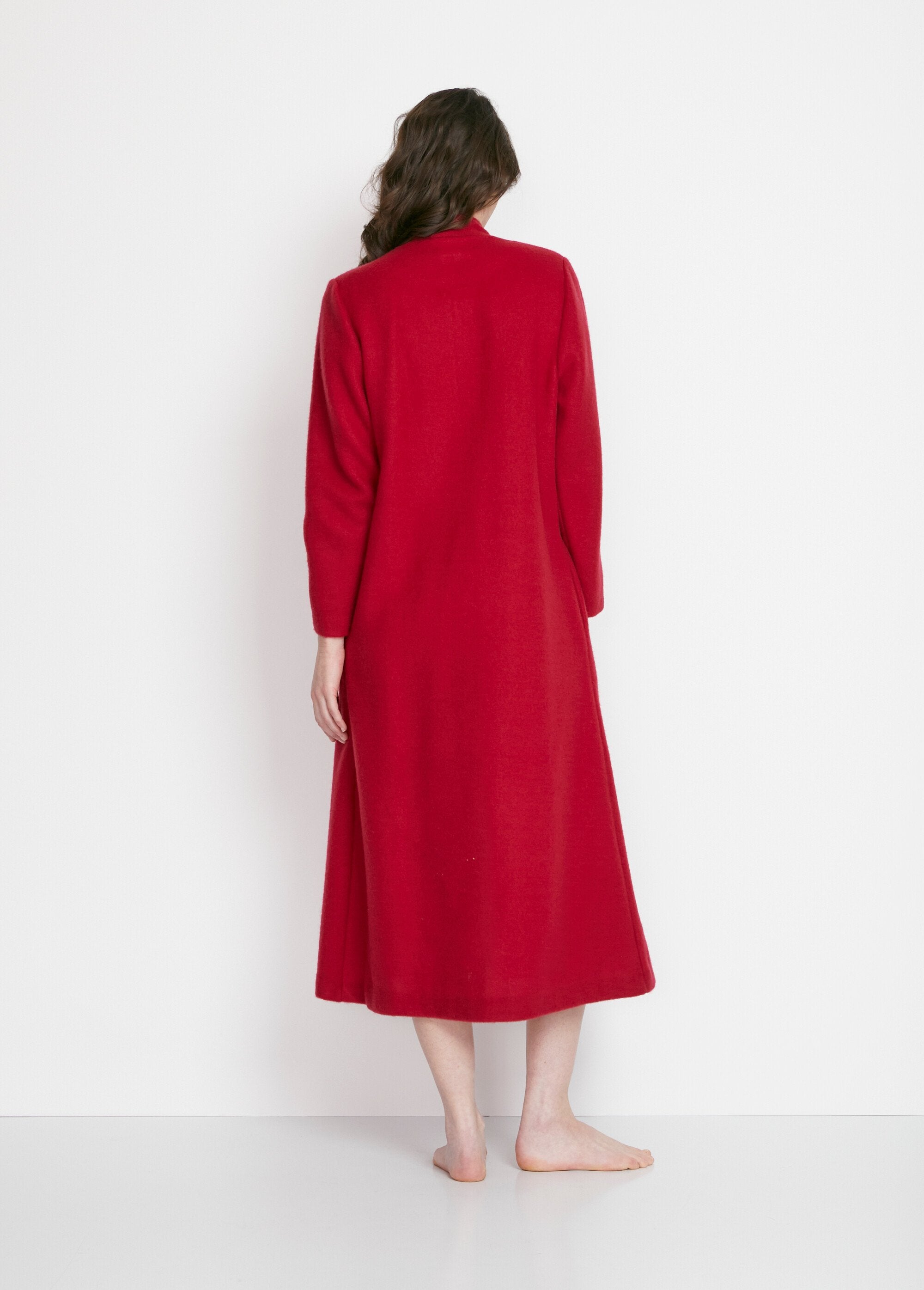 Courtelle®_zipped_knit_bathrobe_Ruby_DO1_slim