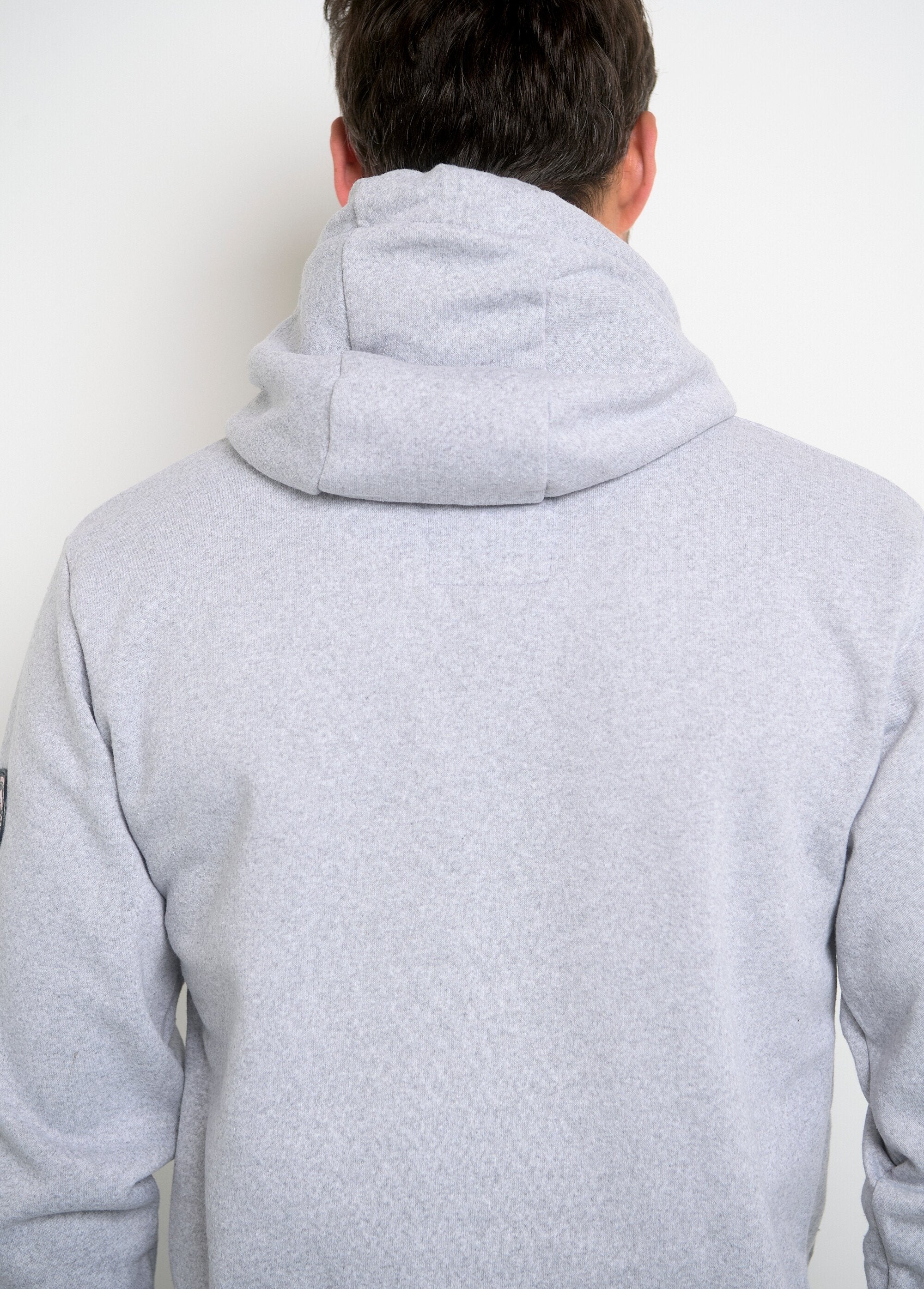 Kangaroo_Pocket_Flags_Hoodie_Grey_melange_DO2_slim