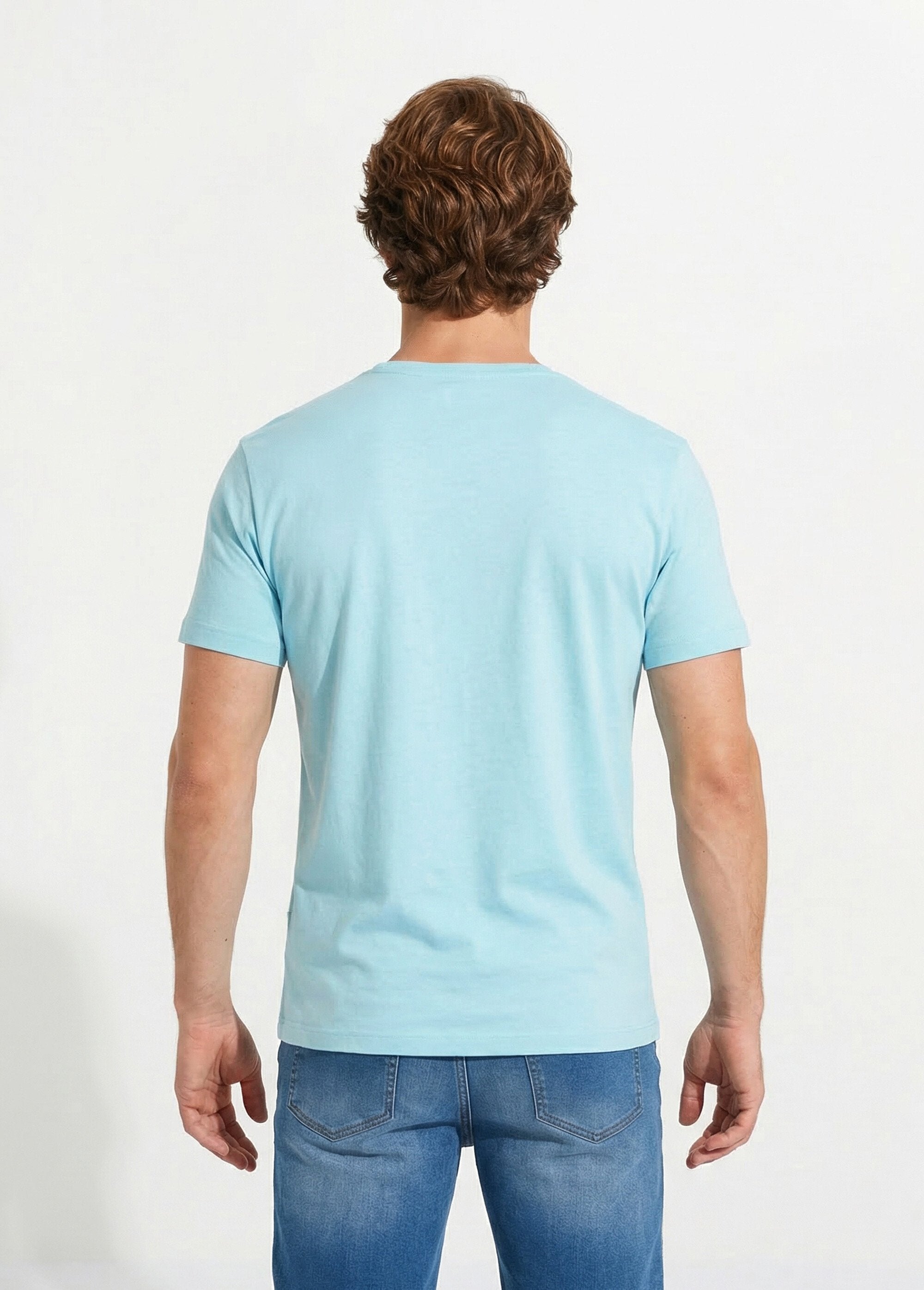Embroidered_round-neck_short-sleeved_T-shirt_Sky_blue_DO1_slim