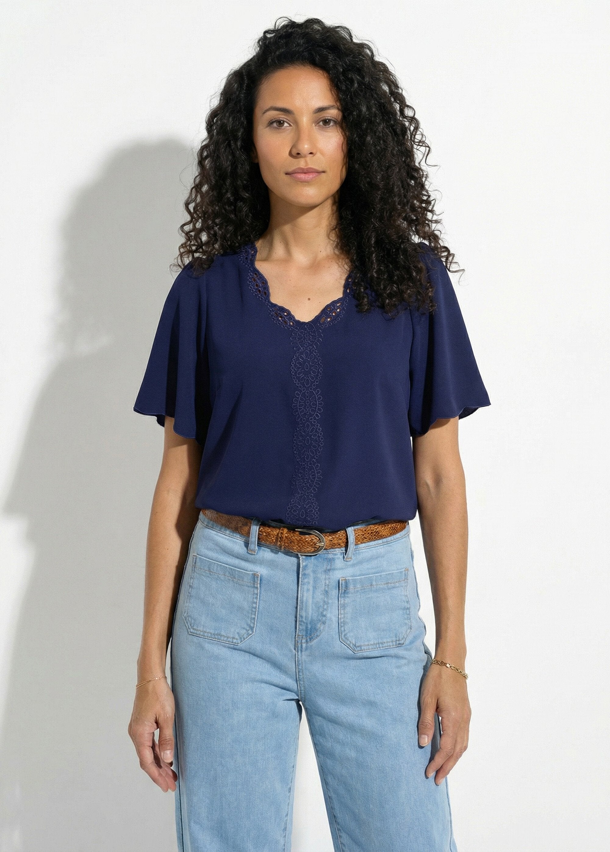 Long_embroidered_tunic_with_short_sleeves_Midnight_blue_FA1_slim