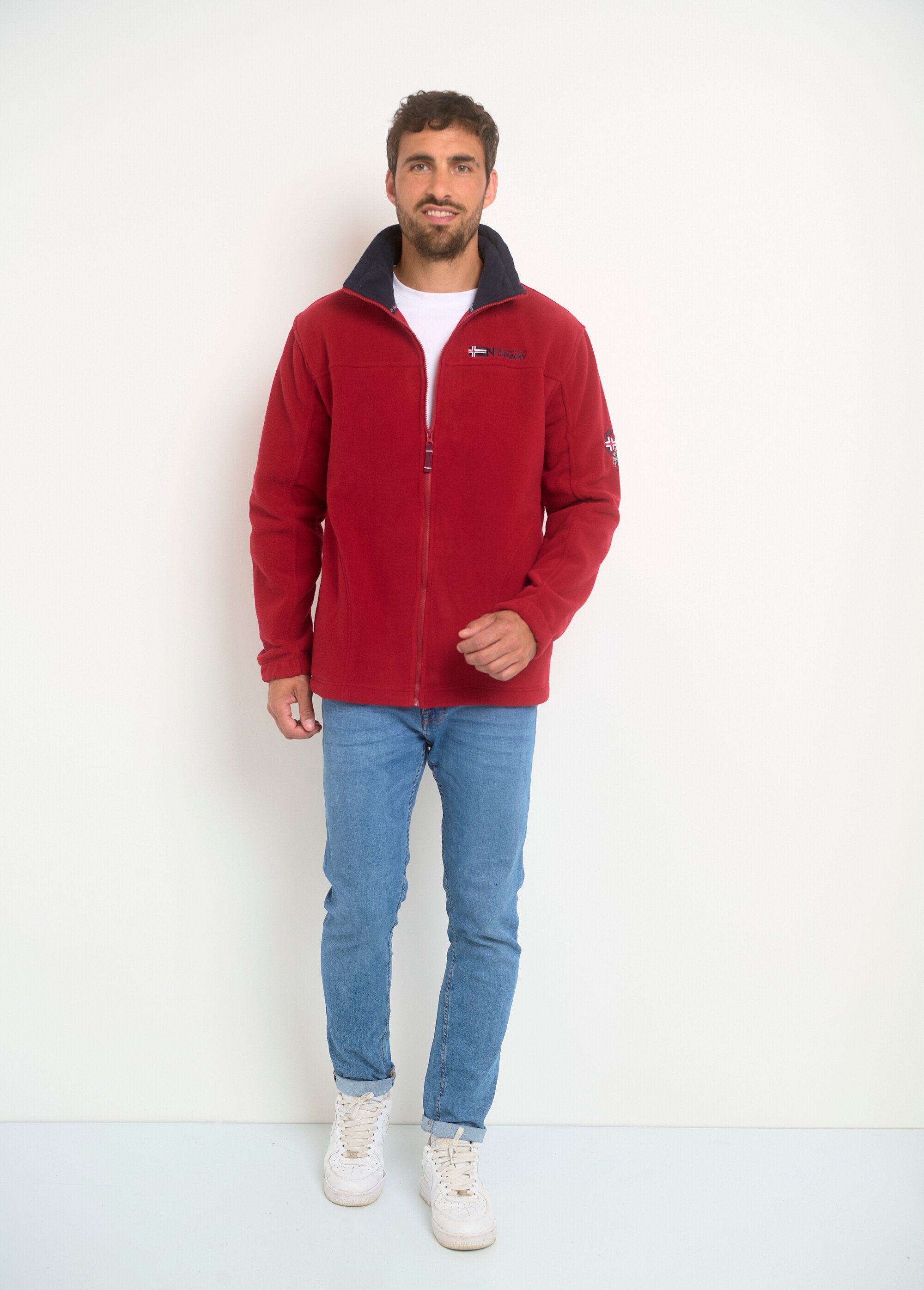 Jacket_with_retractable_fleece_hood_Red_SF1_slim