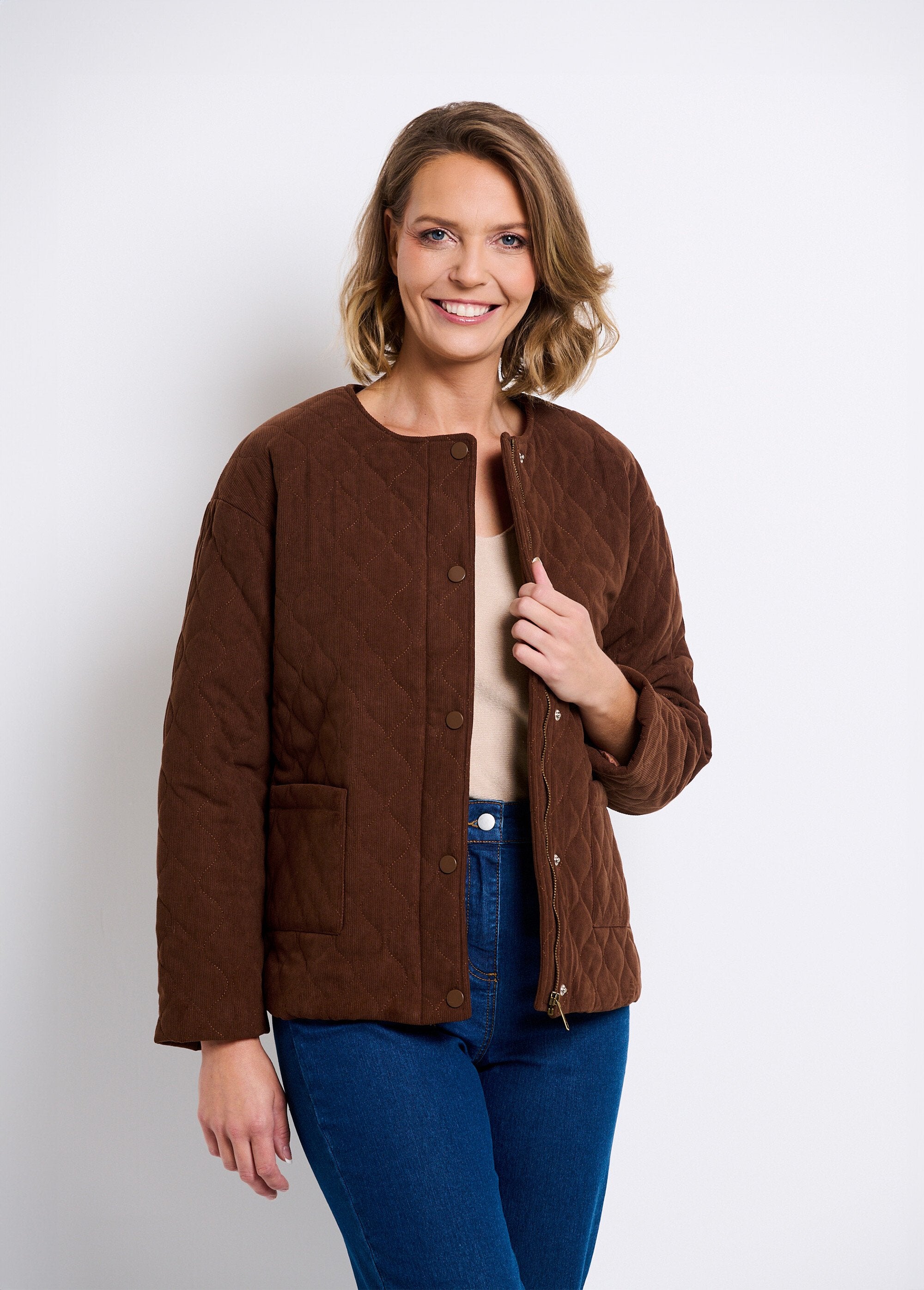 Quilted_collarless_snap_jacket_Brown_FA1_slim